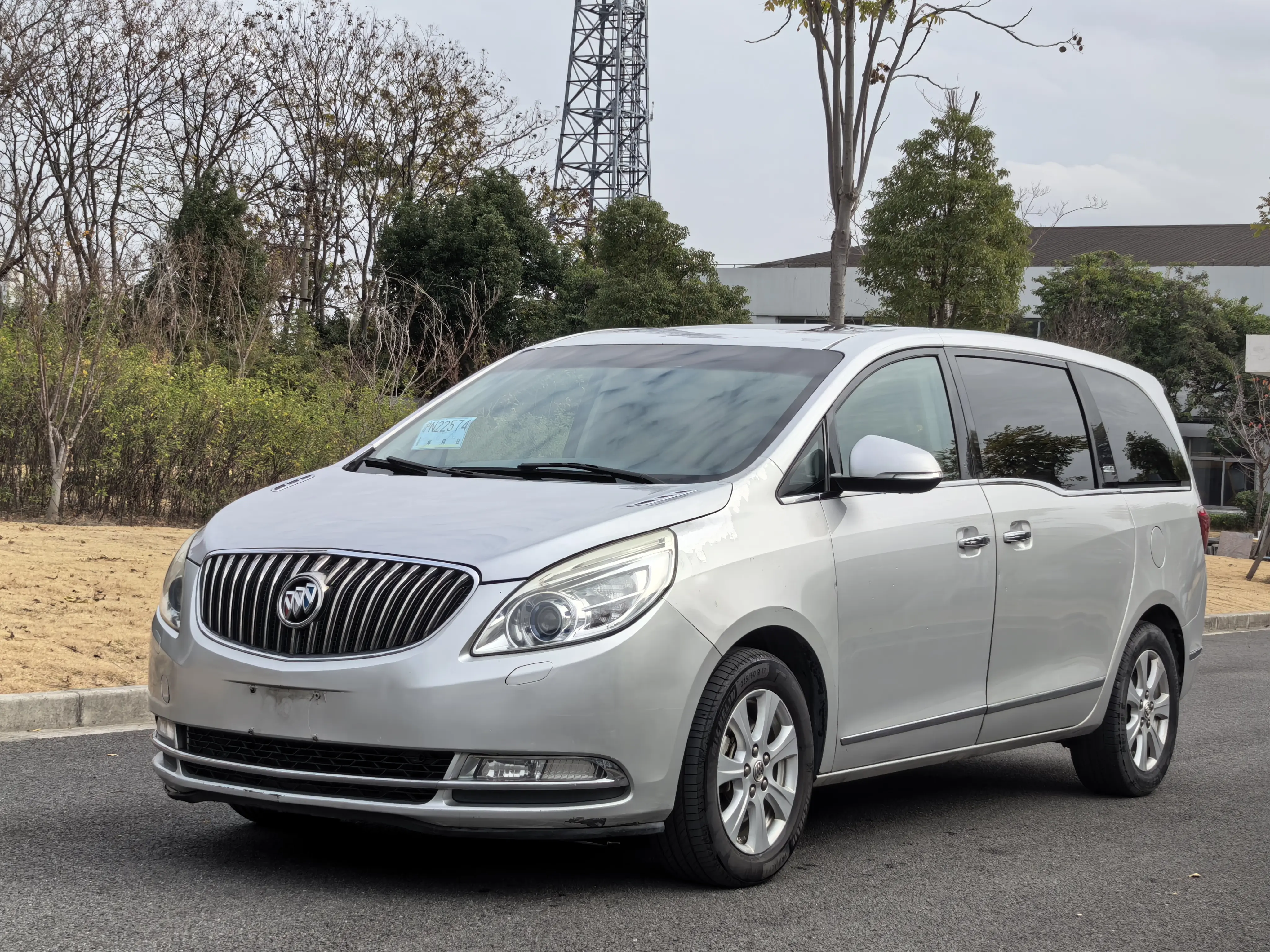 Buick GL8  из Китая