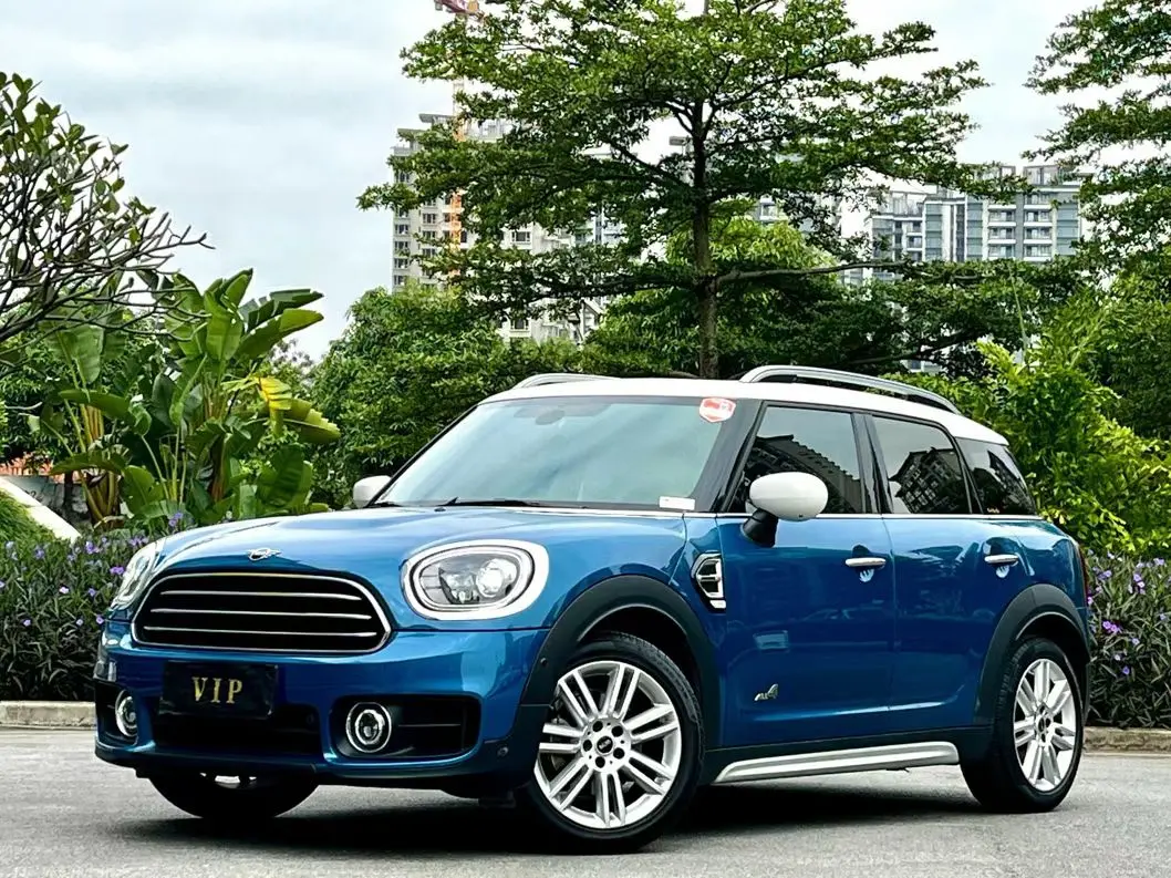 MINI COUNTRYMAN