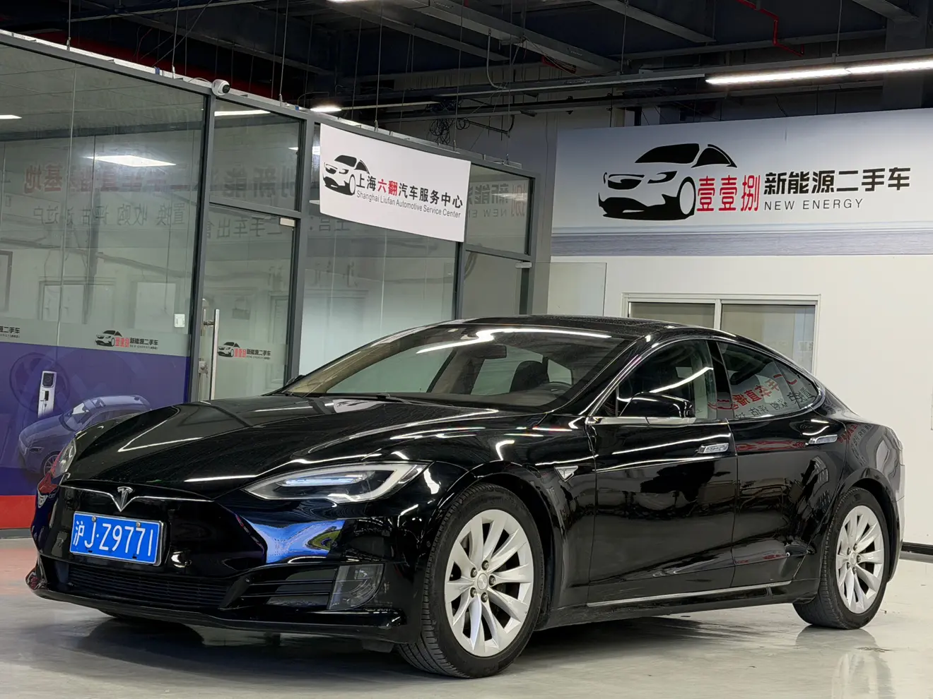 Tesla Model S  из Китая