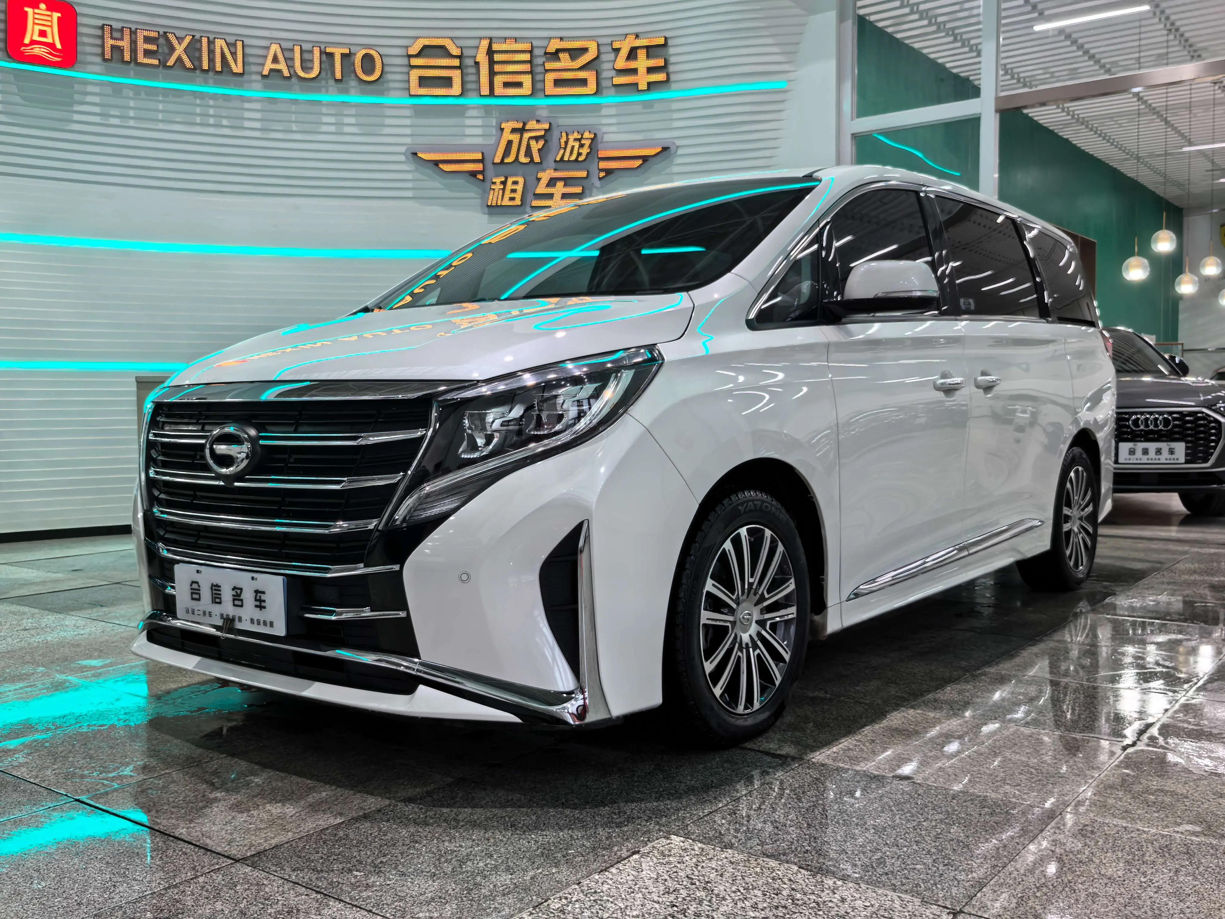 GAC Trumpchi M8  из Китая
