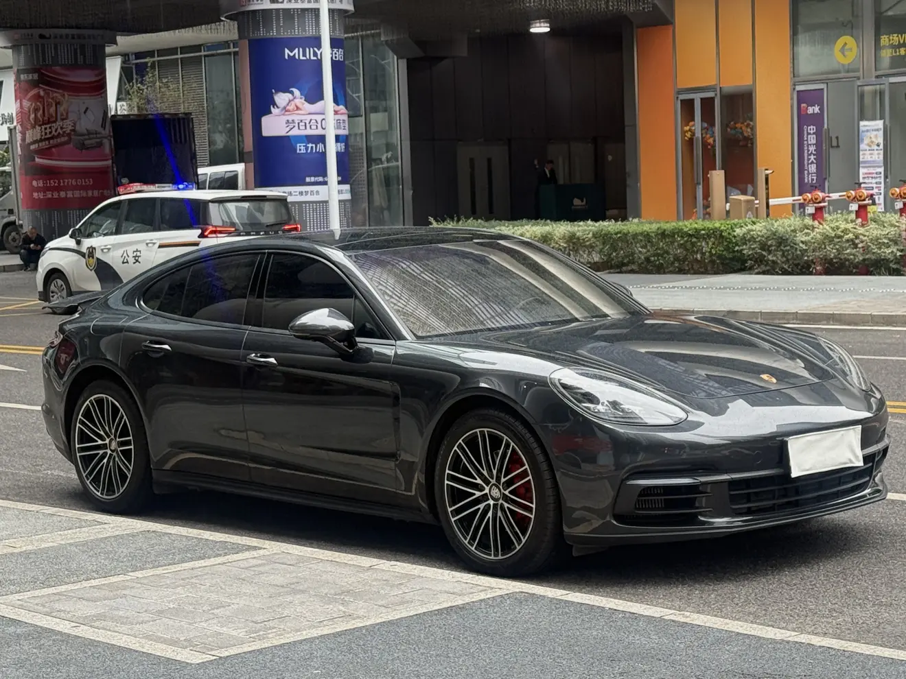Porsche Panamera