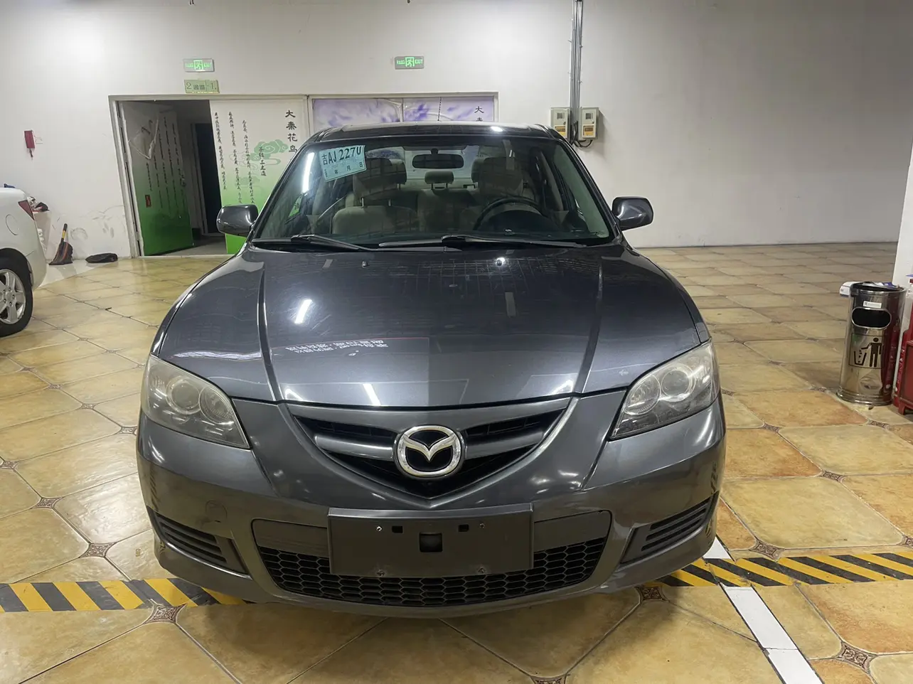 Mazda Axela (Mazda3)  из Китая