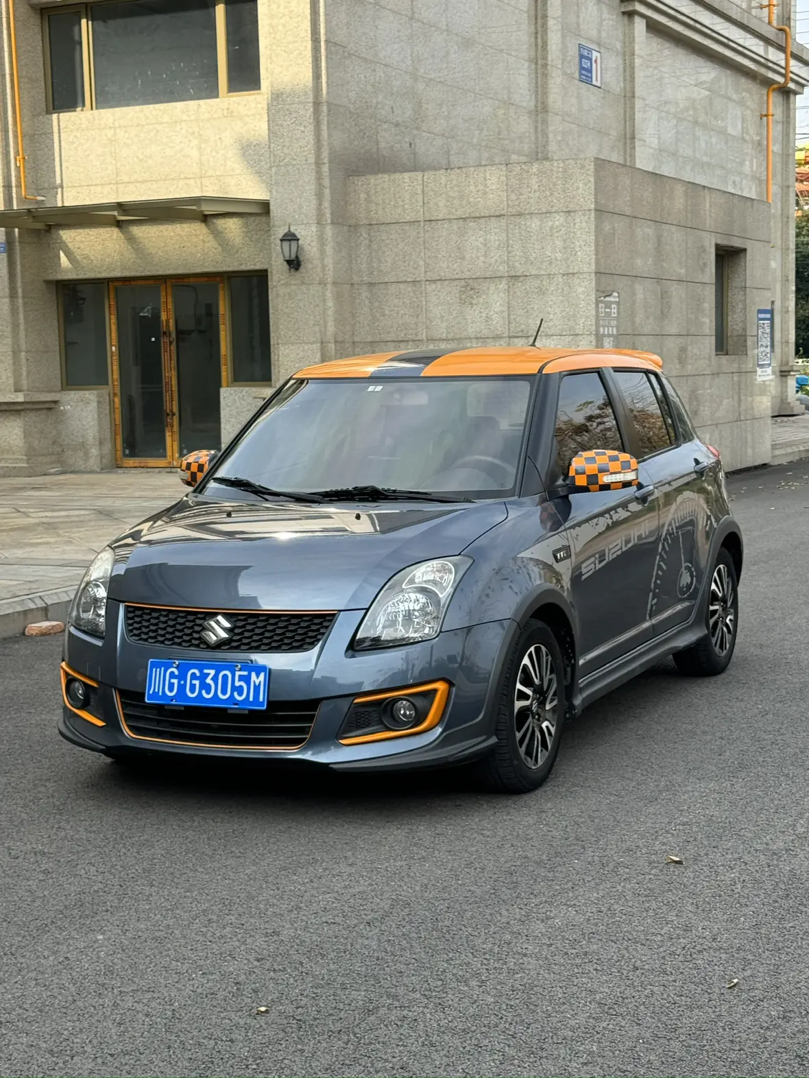 Suzuki Swift  из Китая