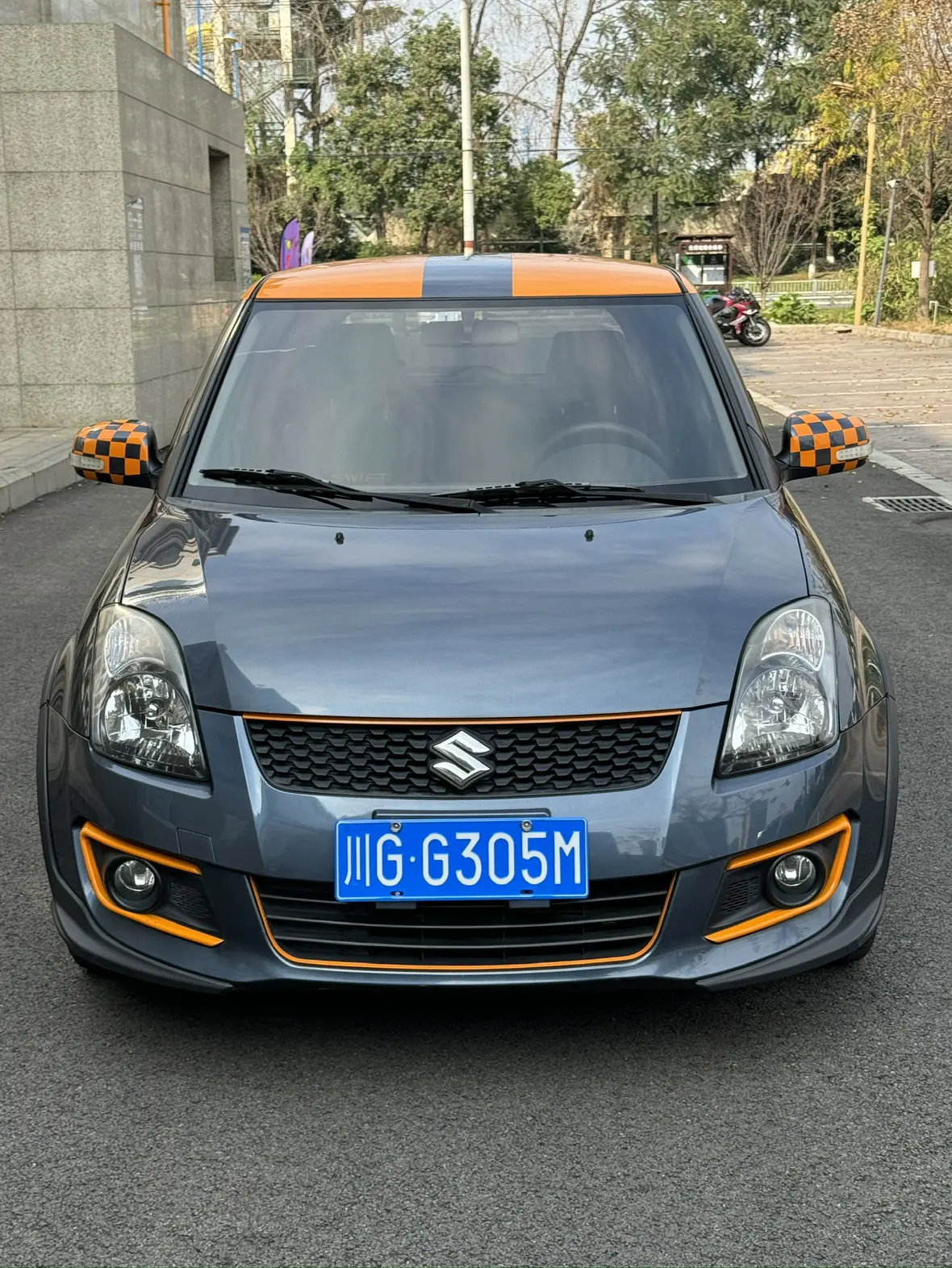 Suzuki Swift  из Китая