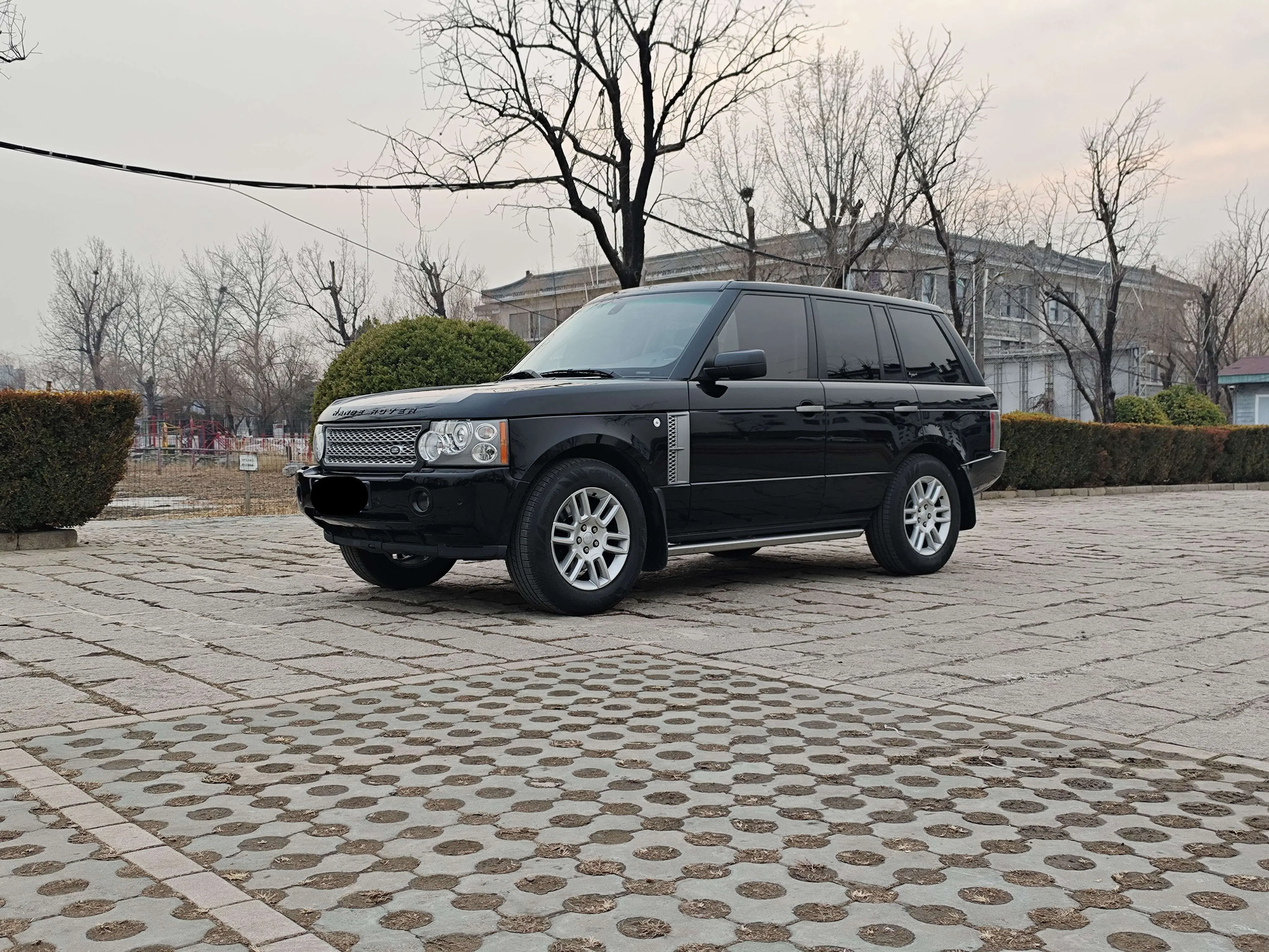Land Rover Range rover  из Китая