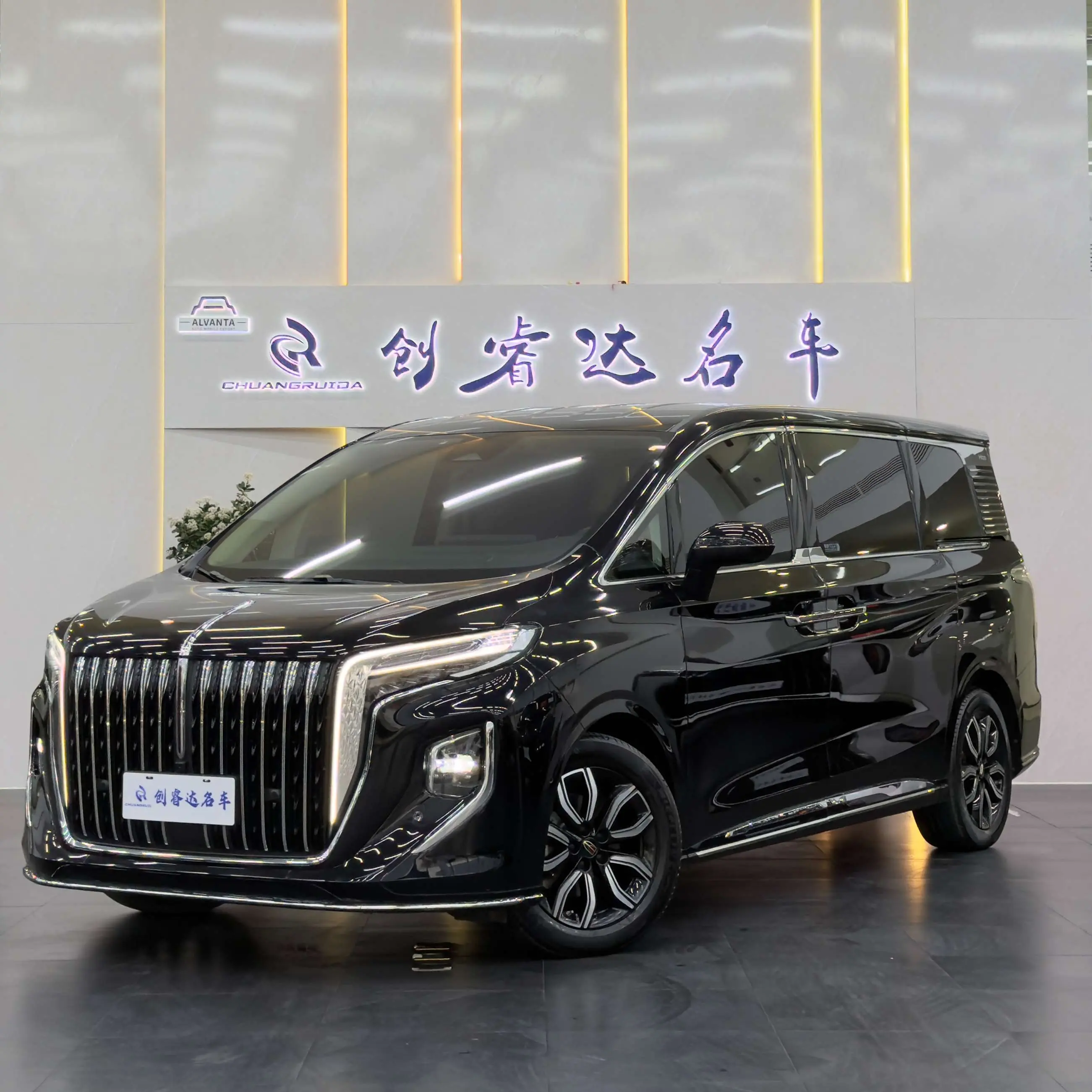 Hongqi HQ9  из Китая