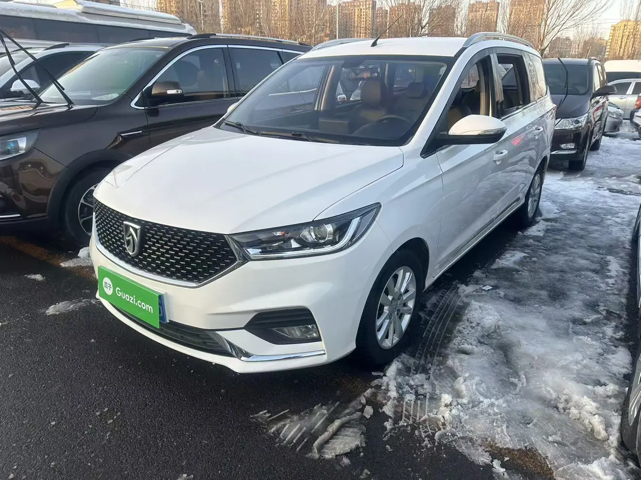 Baojun 360  из Китая