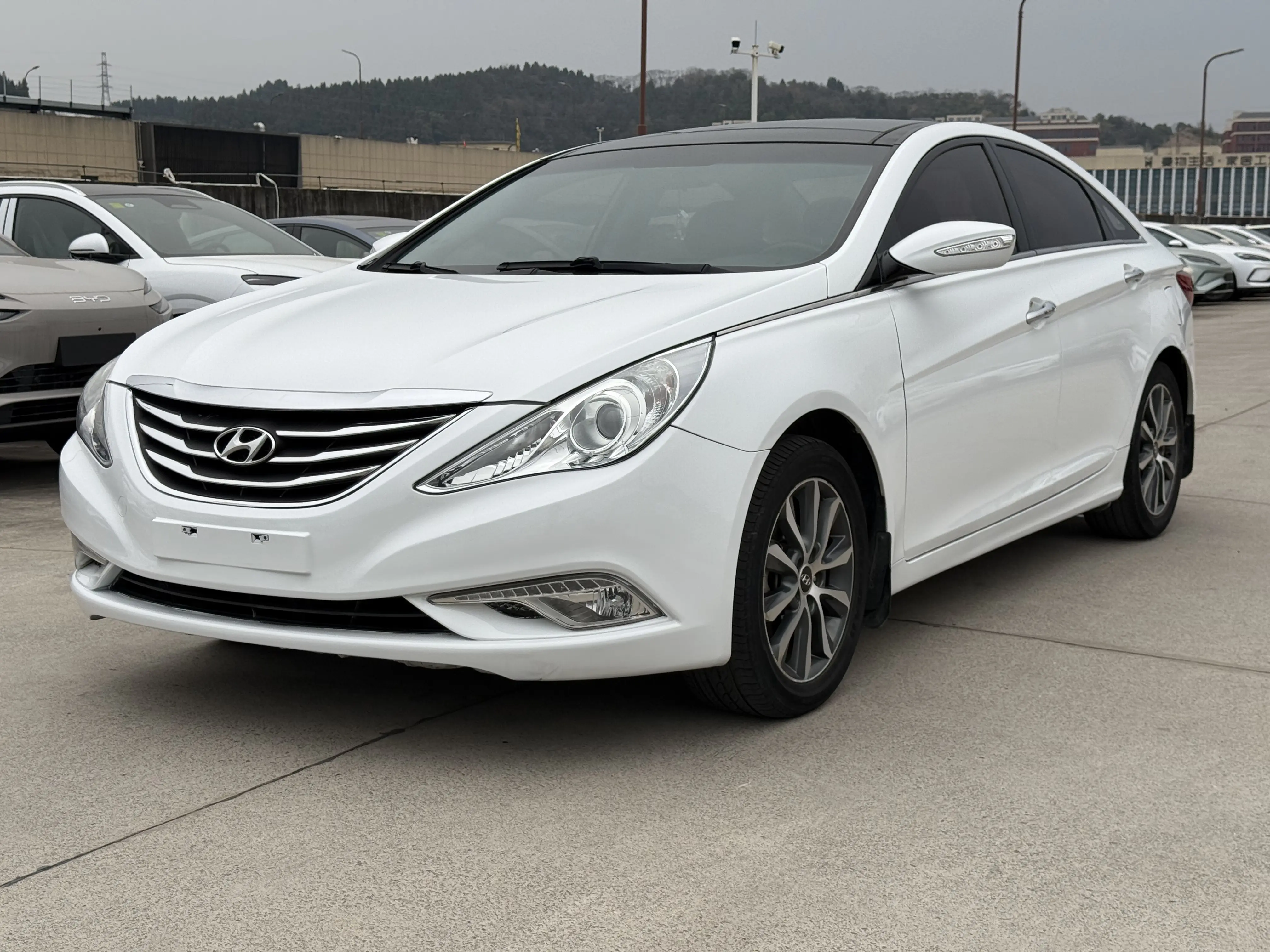 Hyundai Sonata eight  из Китая