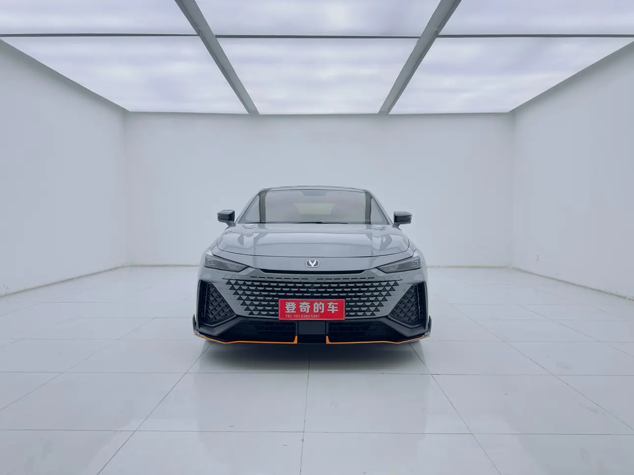 Changan UNI-V  из Китая