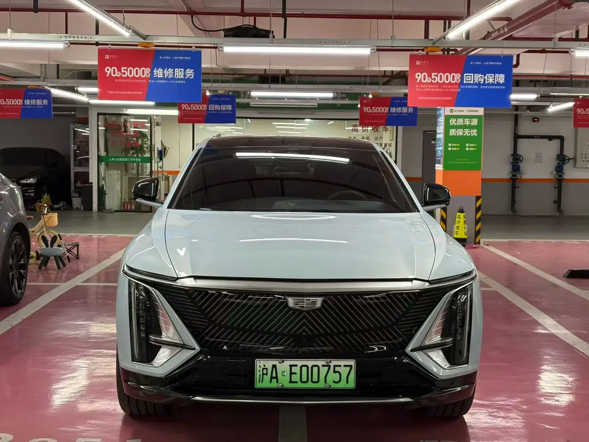 Cadillac IQ Ruige  из Китая