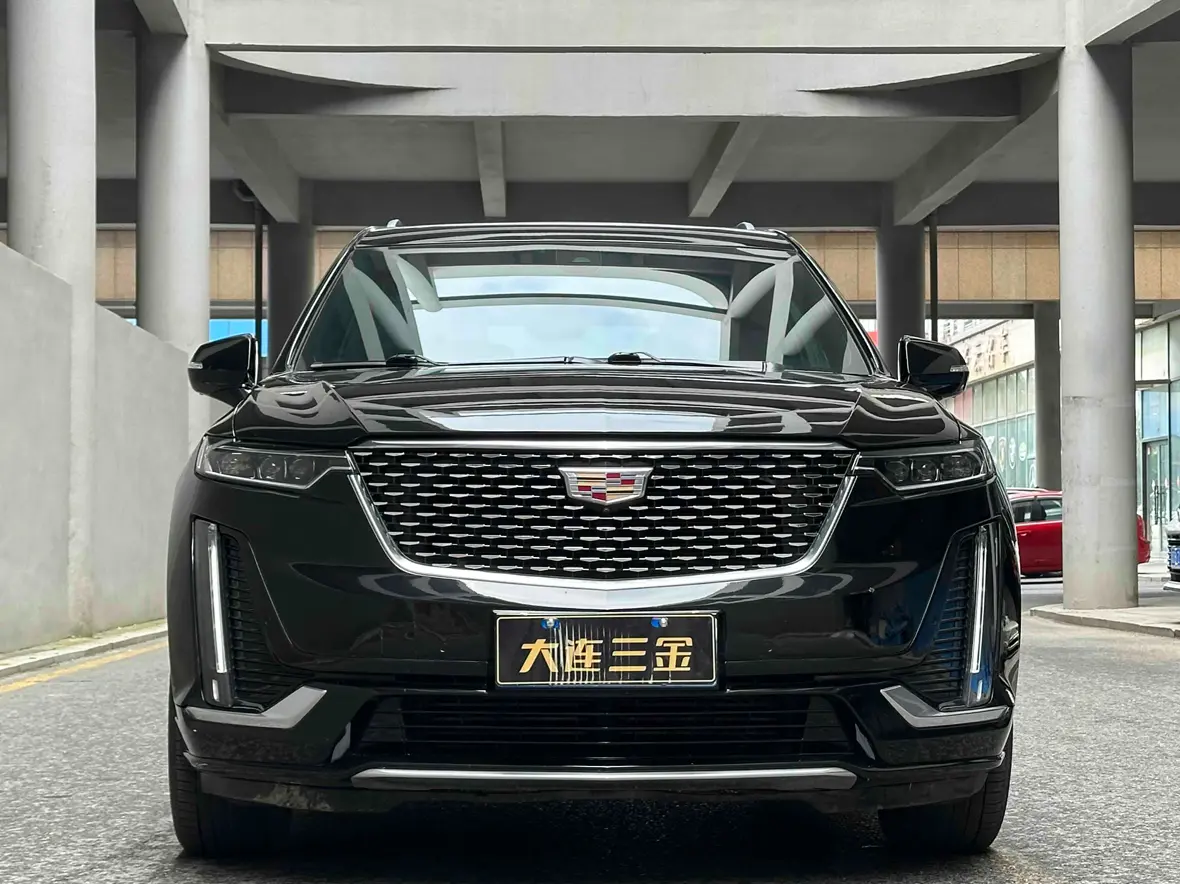 Cadillac XT6  из Китая