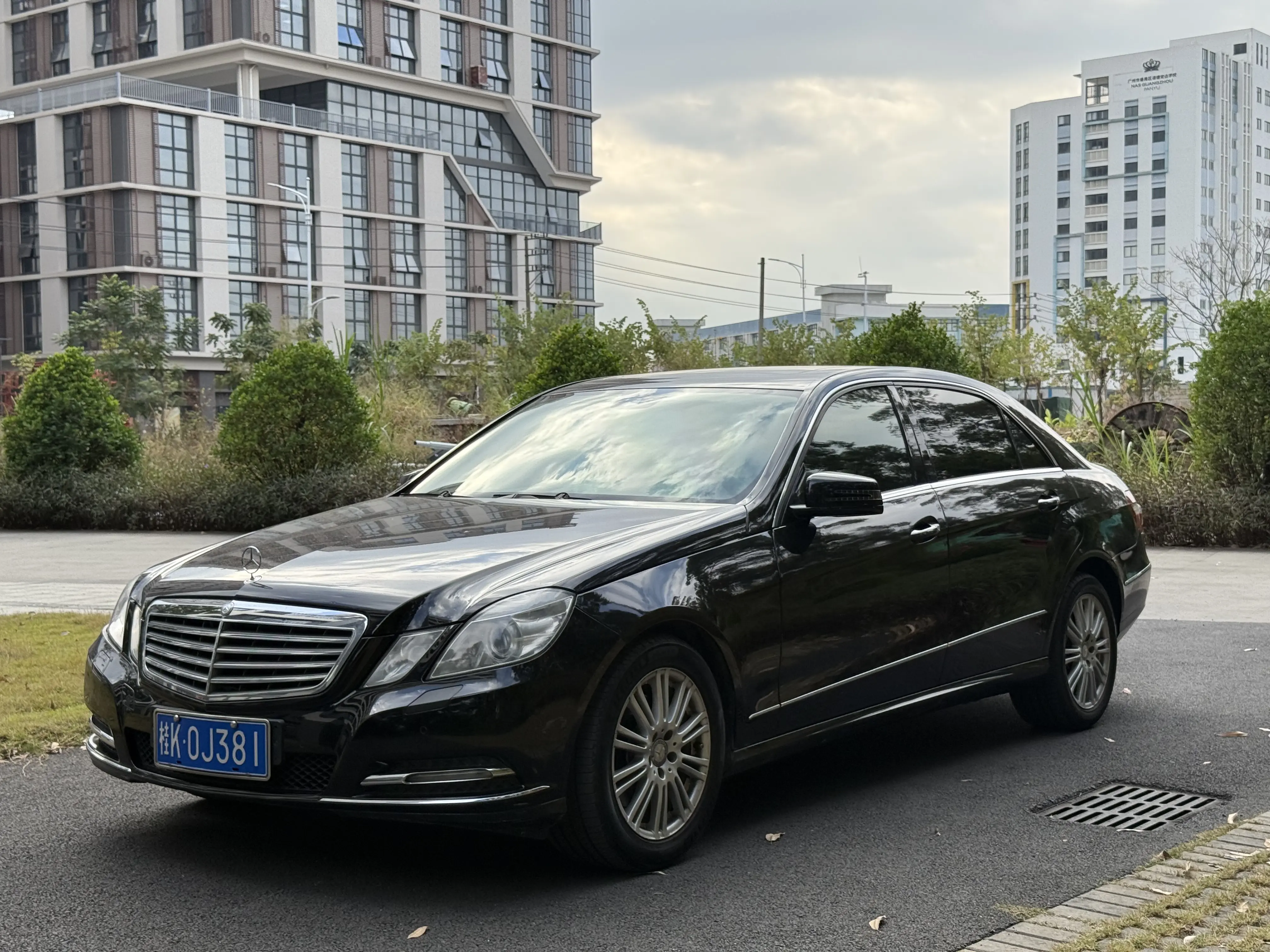 Mercedes-Benz E-Class  из Китая