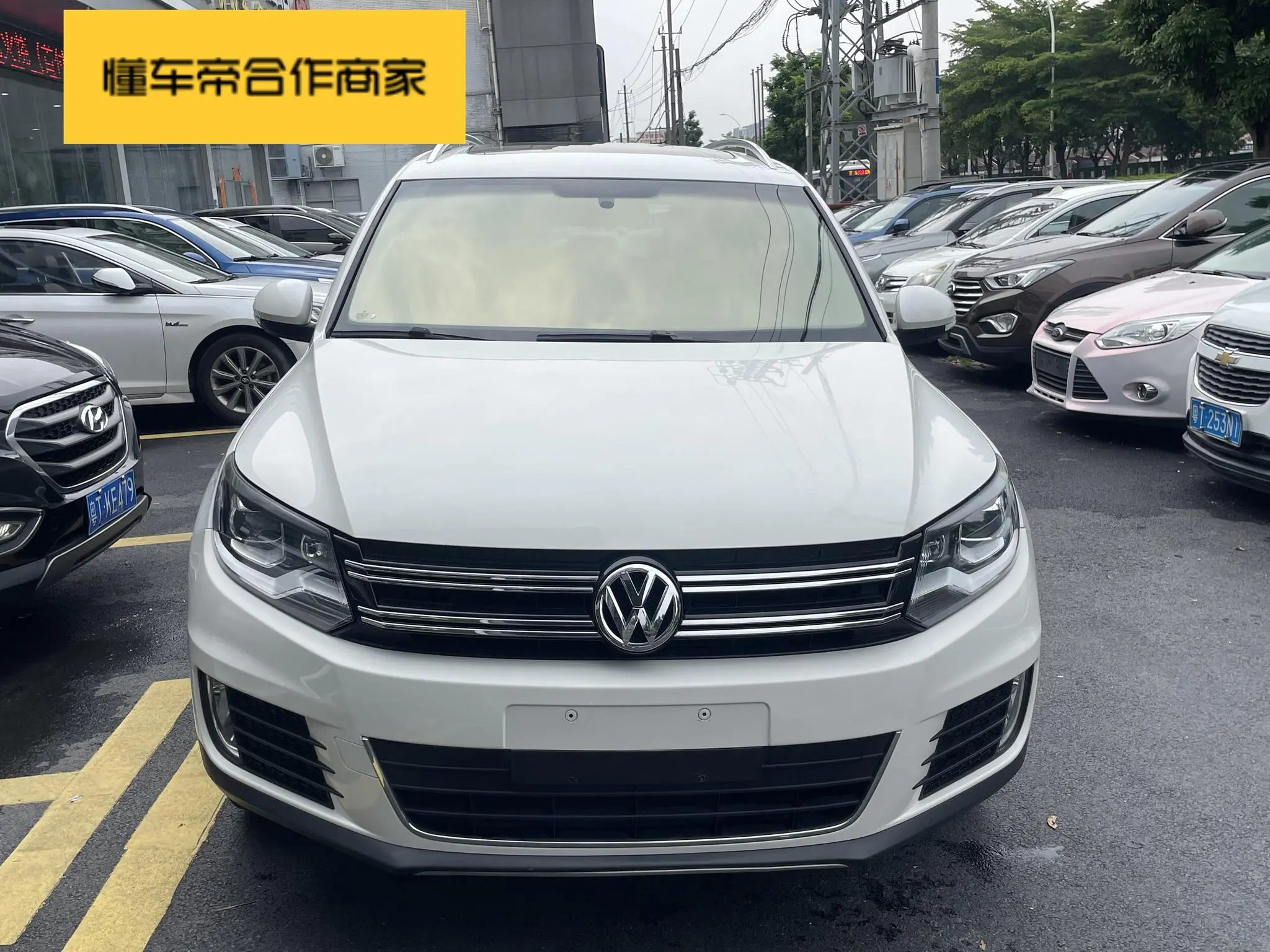 Volkswagen Tiguan  из Китая
