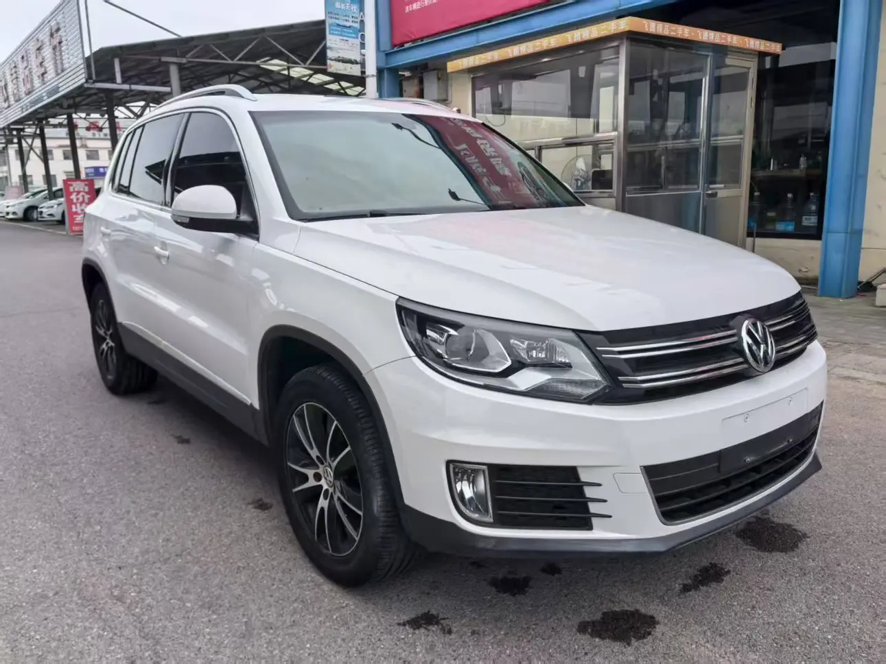 Volkswagen Tiguan  из Китая