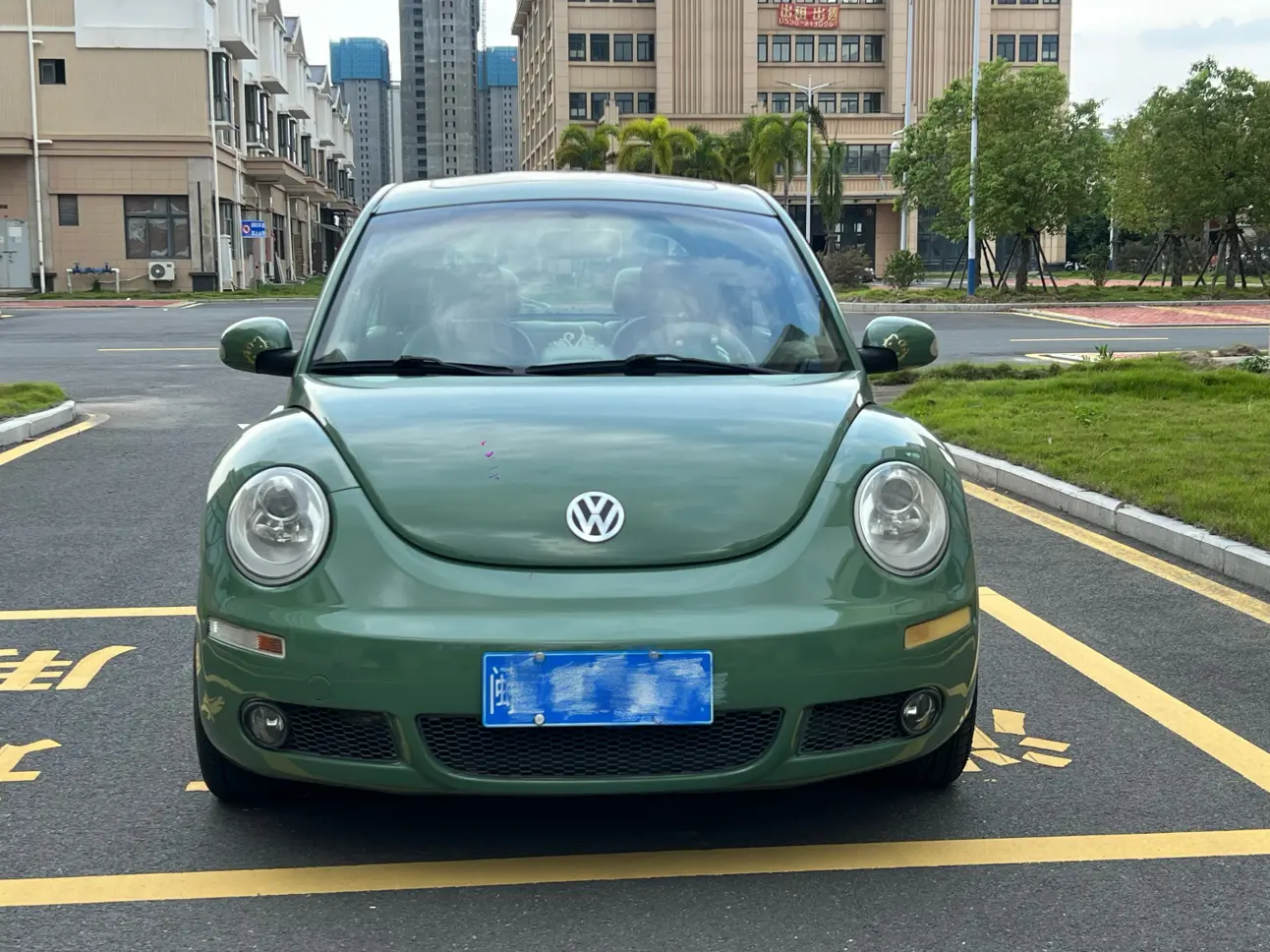 Volkswagen Beetle  из Китая