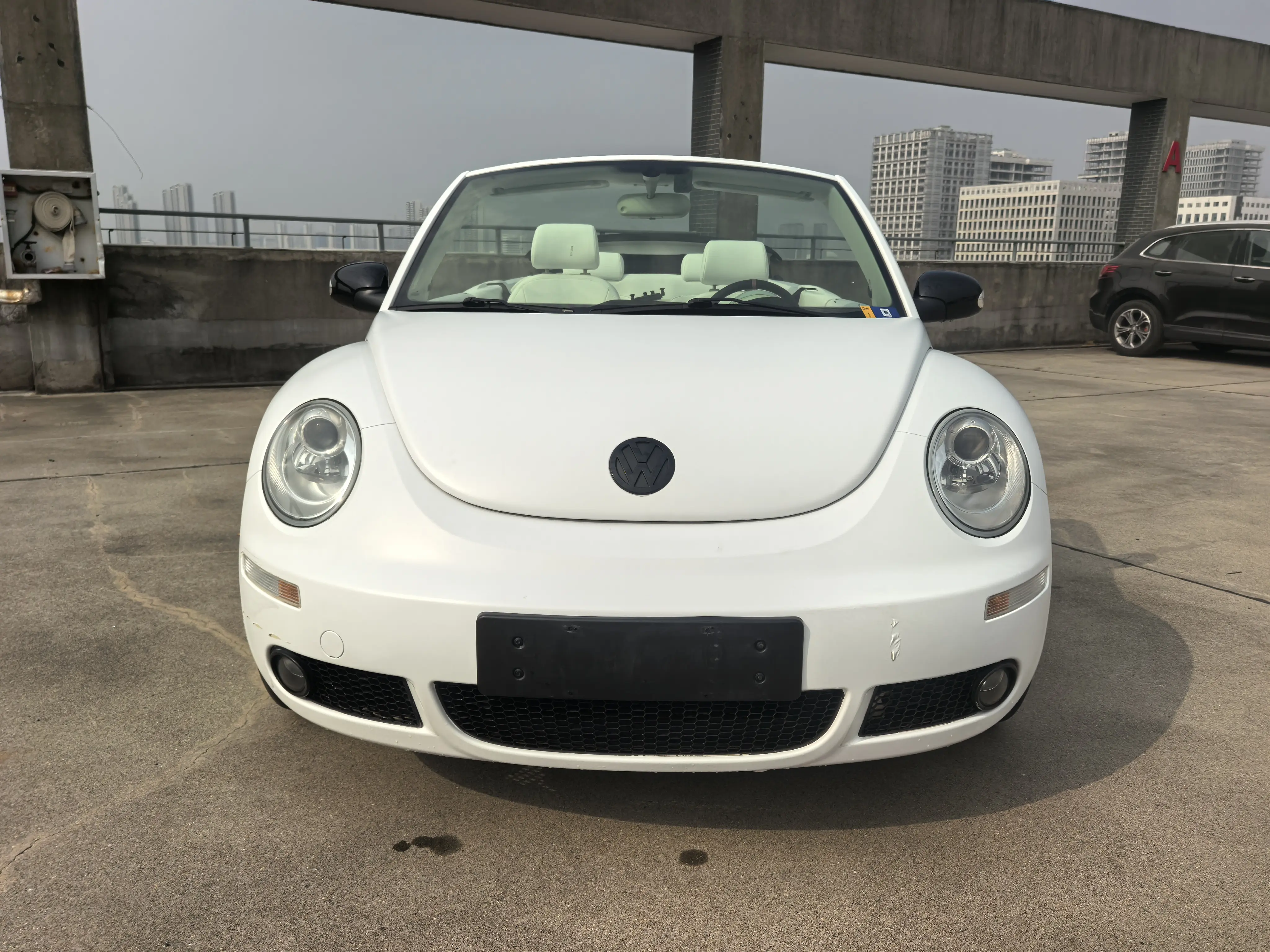 Volkswagen Beetle  из Китая