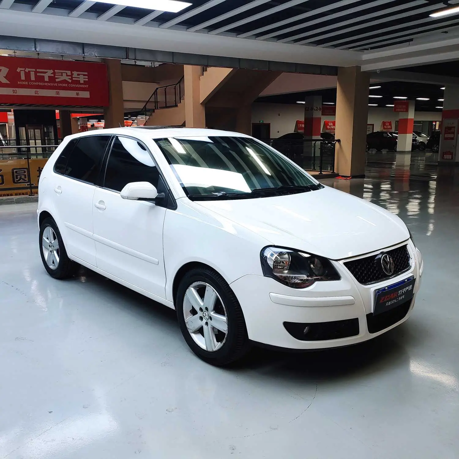 Volkswagen Polo  из Китая