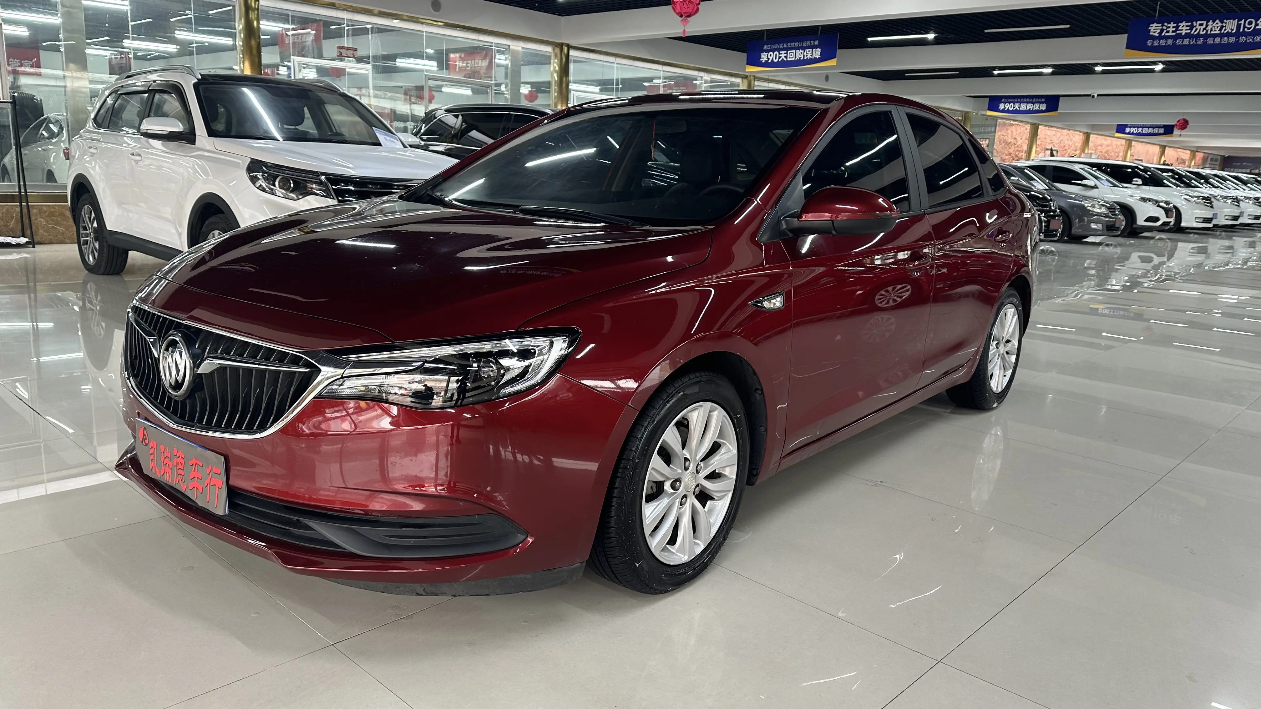 Buick Yinglang  из Китая