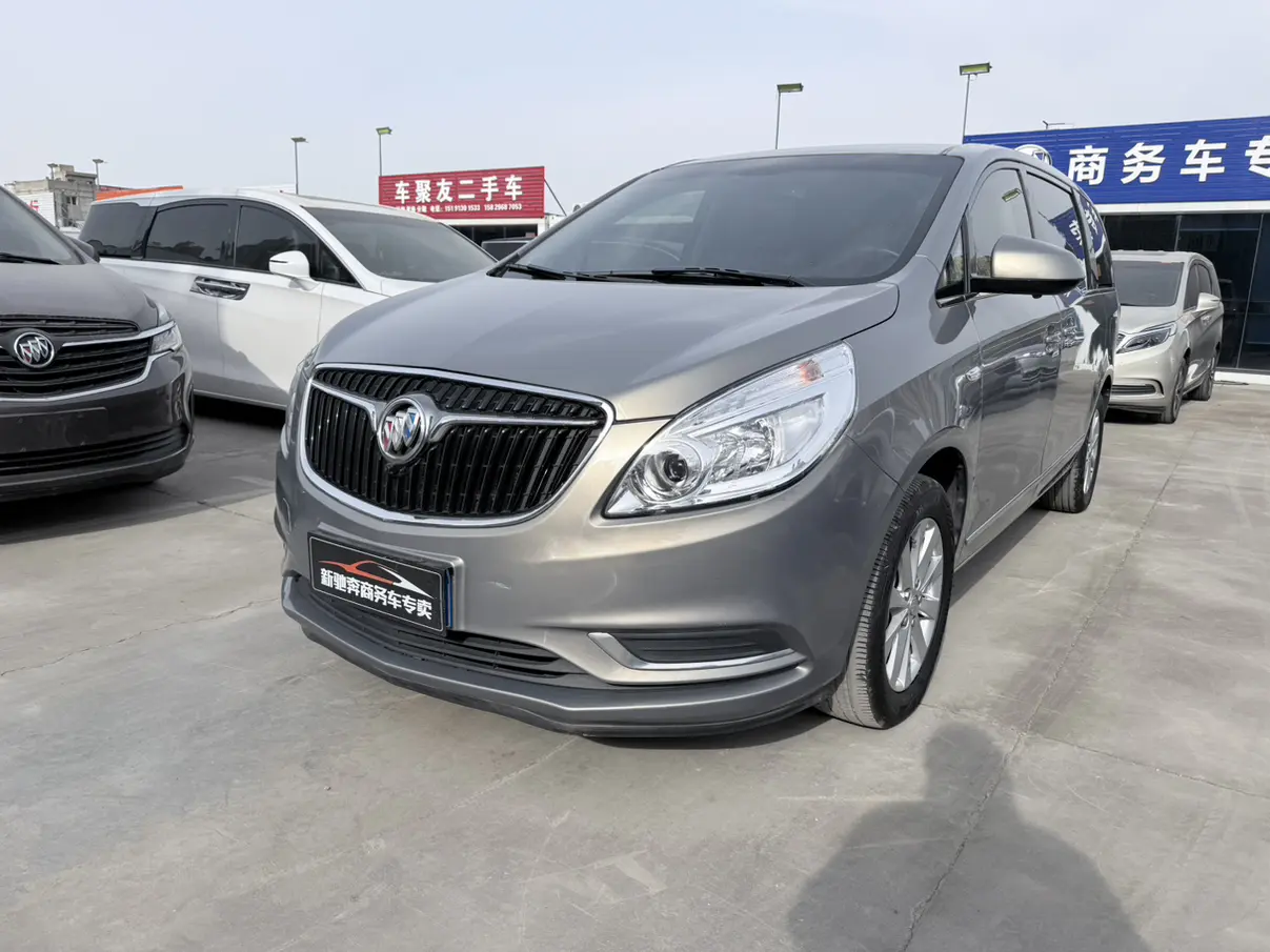 Buick GL8  из Китая