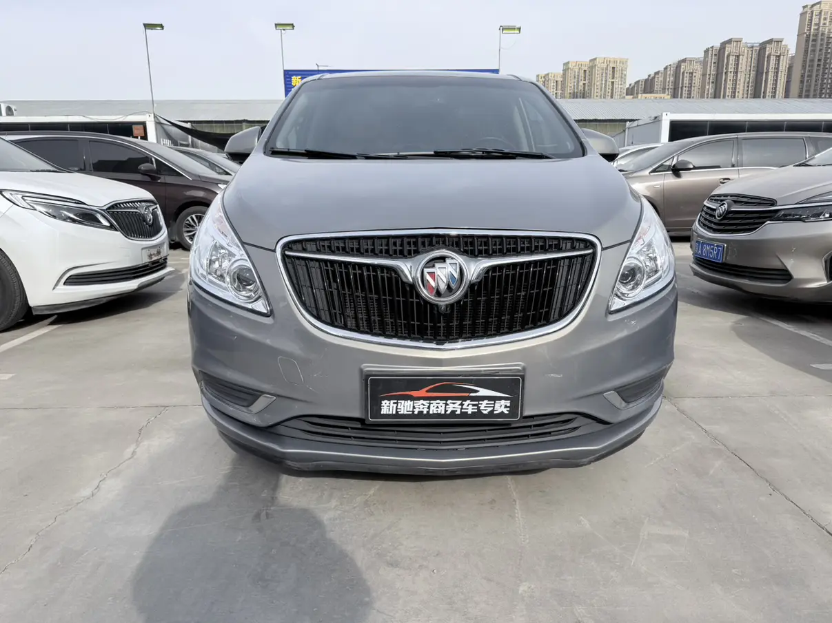 Buick GL8  из Китая