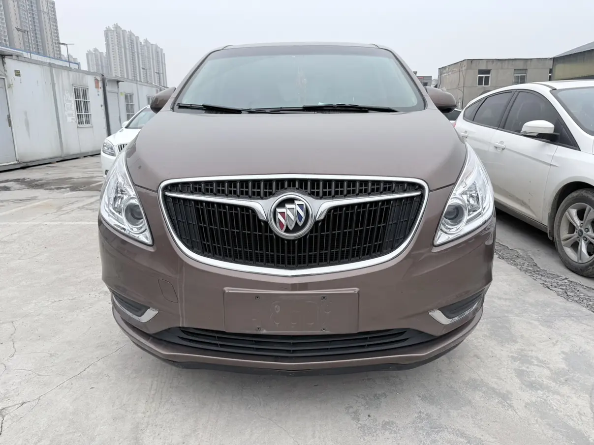 Buick GL8  из Китая