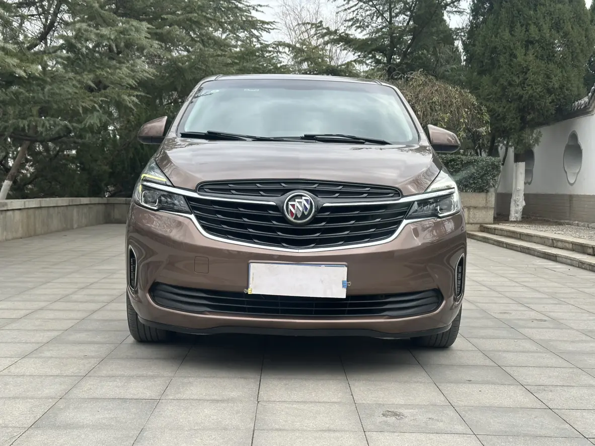 Buick GL8  из Китая