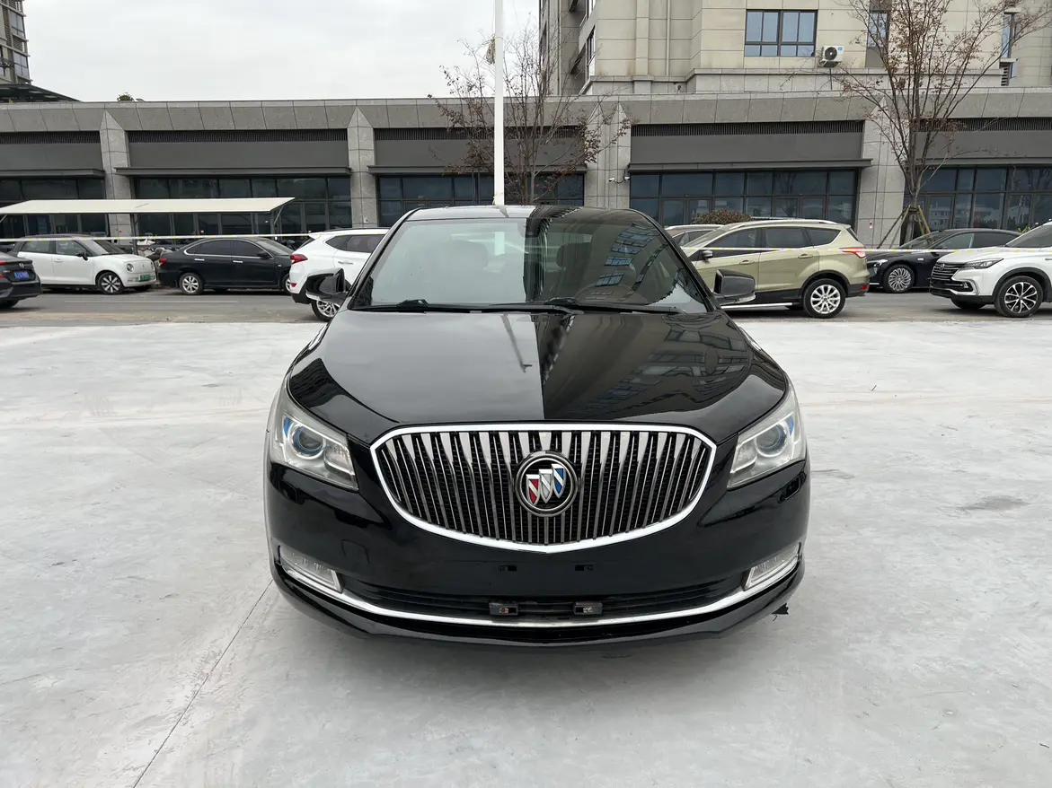Buick LaCrosse  из Китая