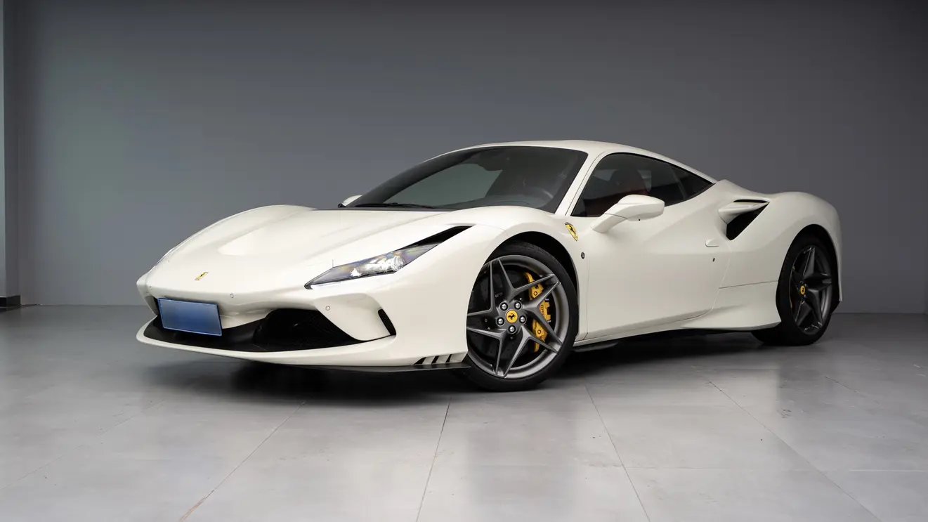 Ferrari F8  из Китая