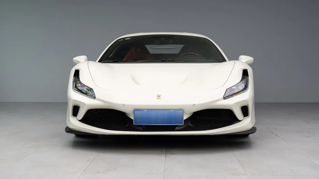 Ferrari F8  из Китая