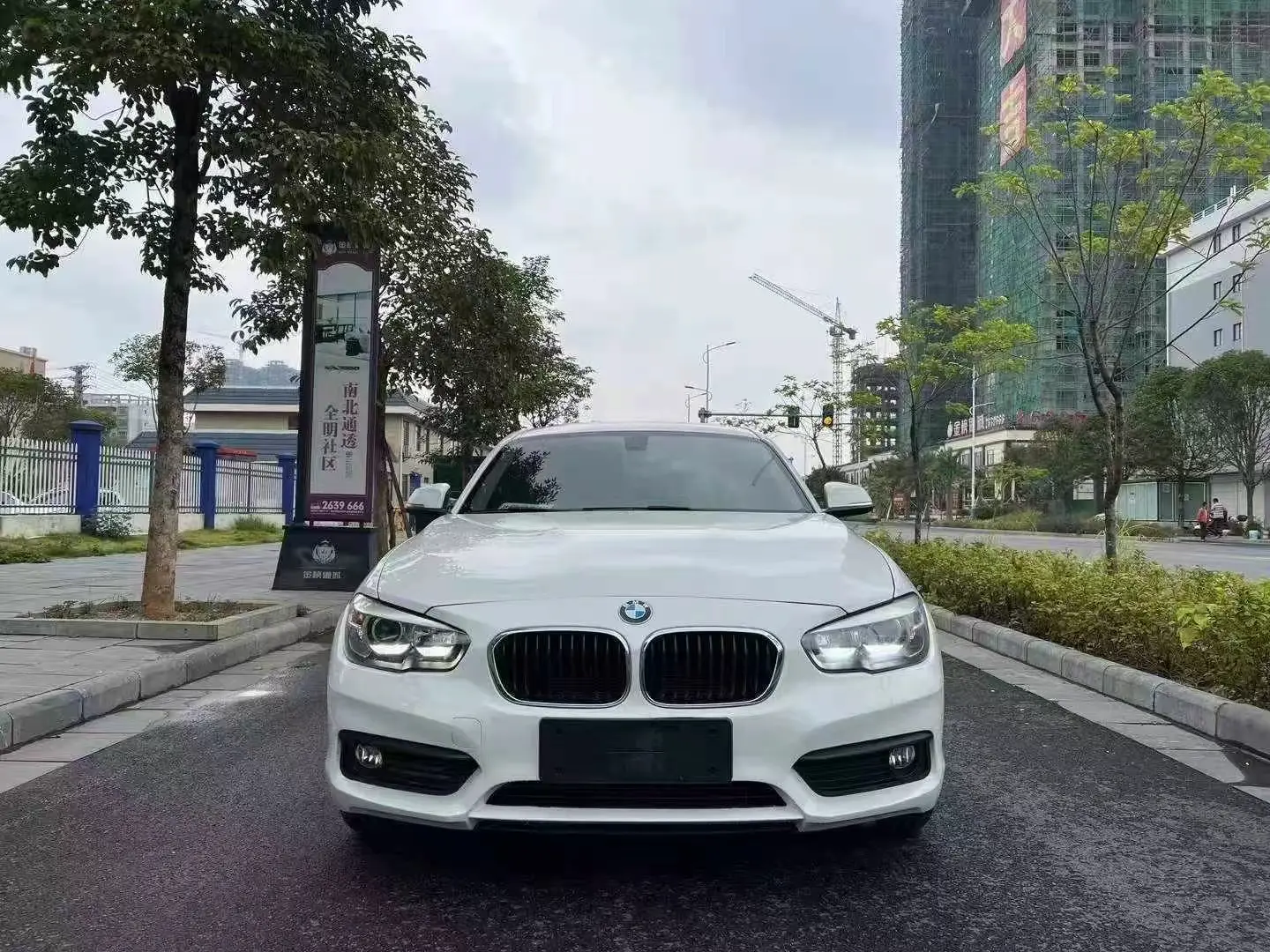 BMW 1 Series  из Китая