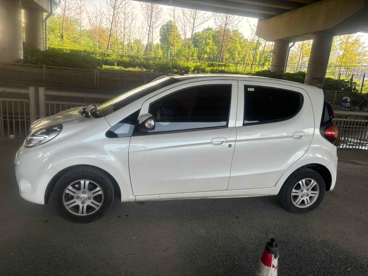 Jiangling E200L  из Китая