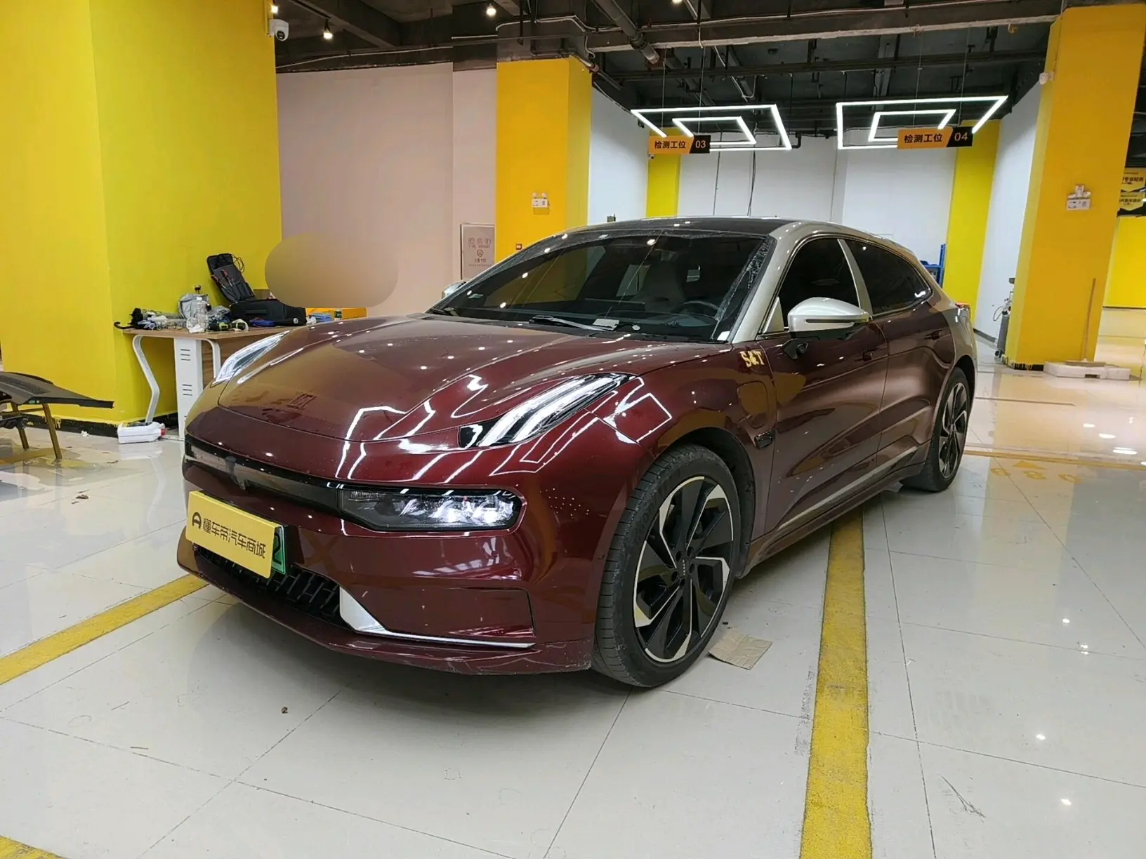 ZEEKR 001  из Китая