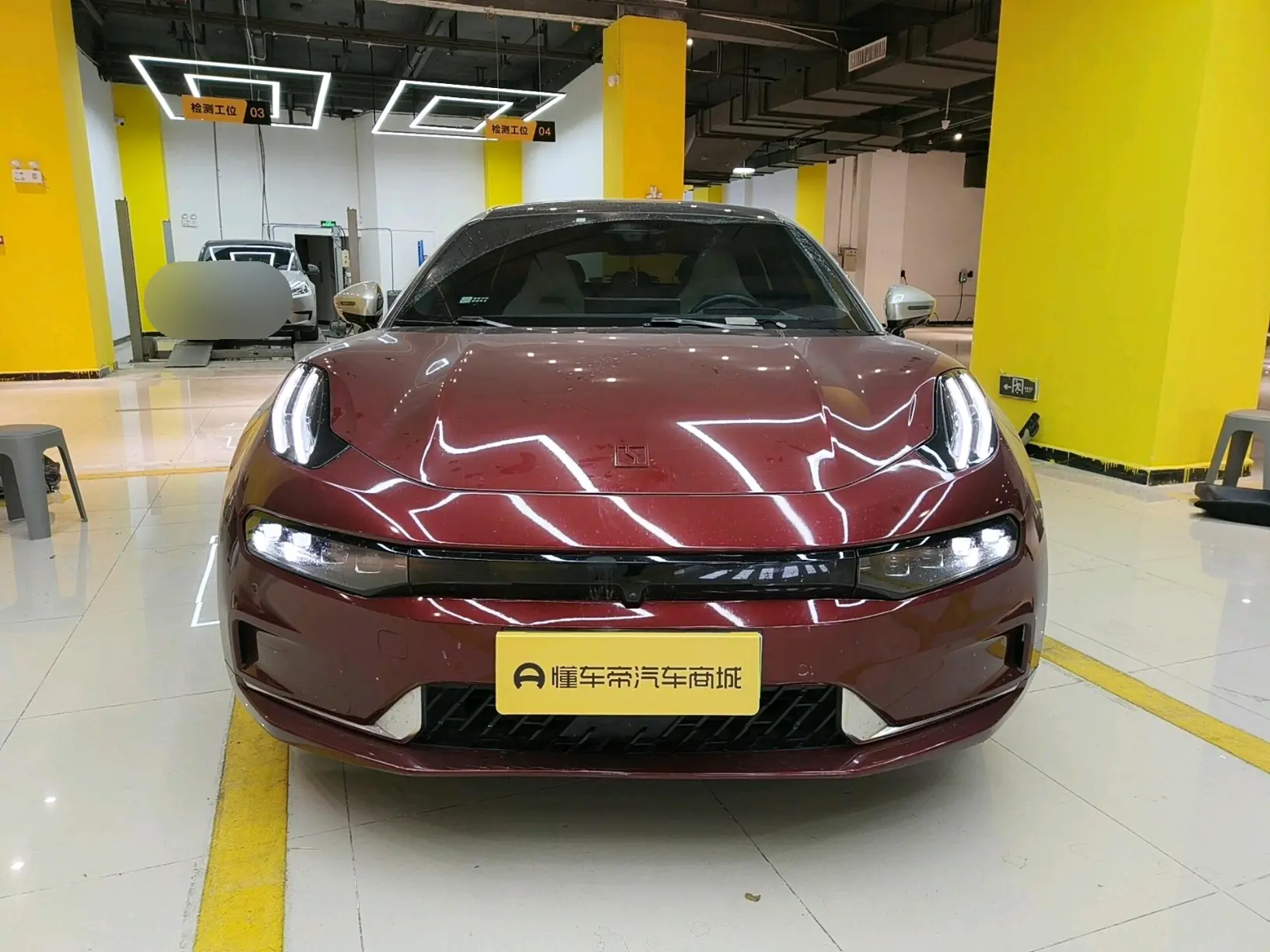 ZEEKR 001  из Китая