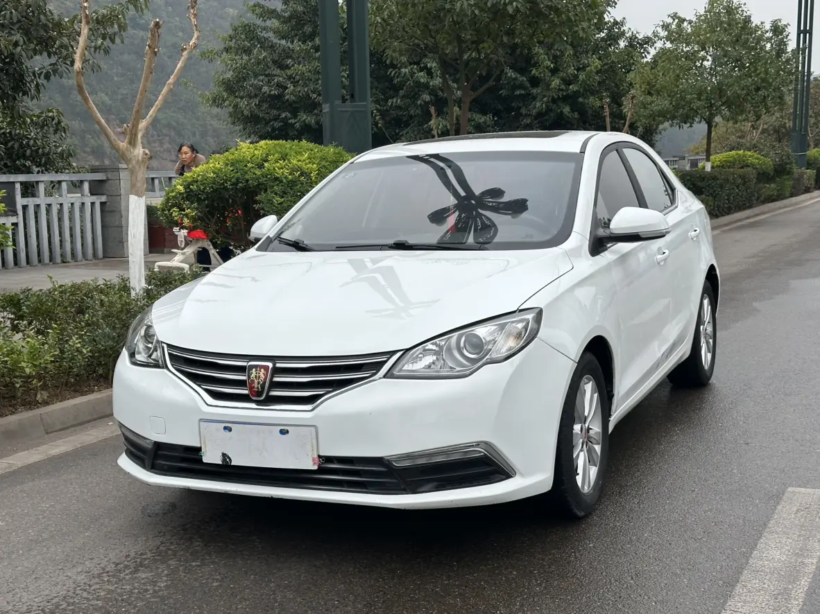 Roewe 360  из Китая