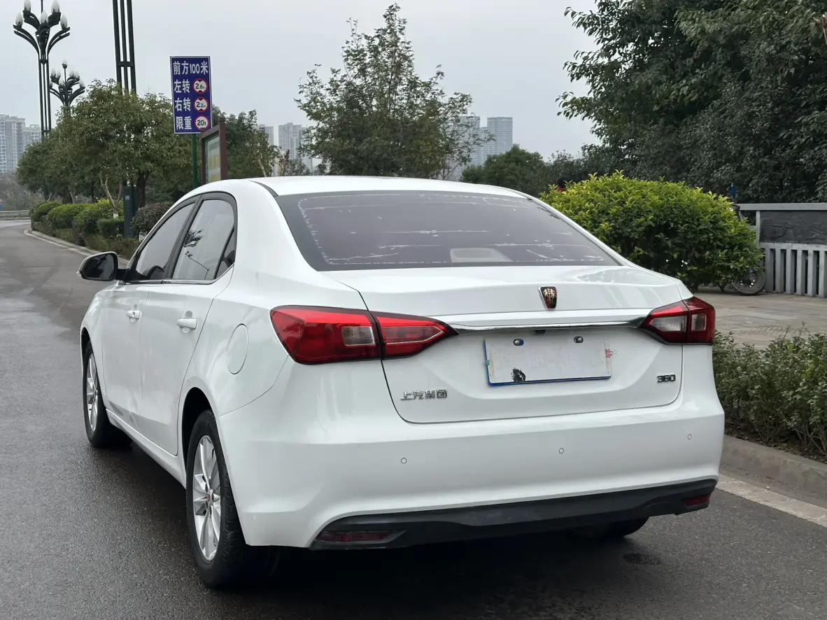 Roewe 360  из Китая