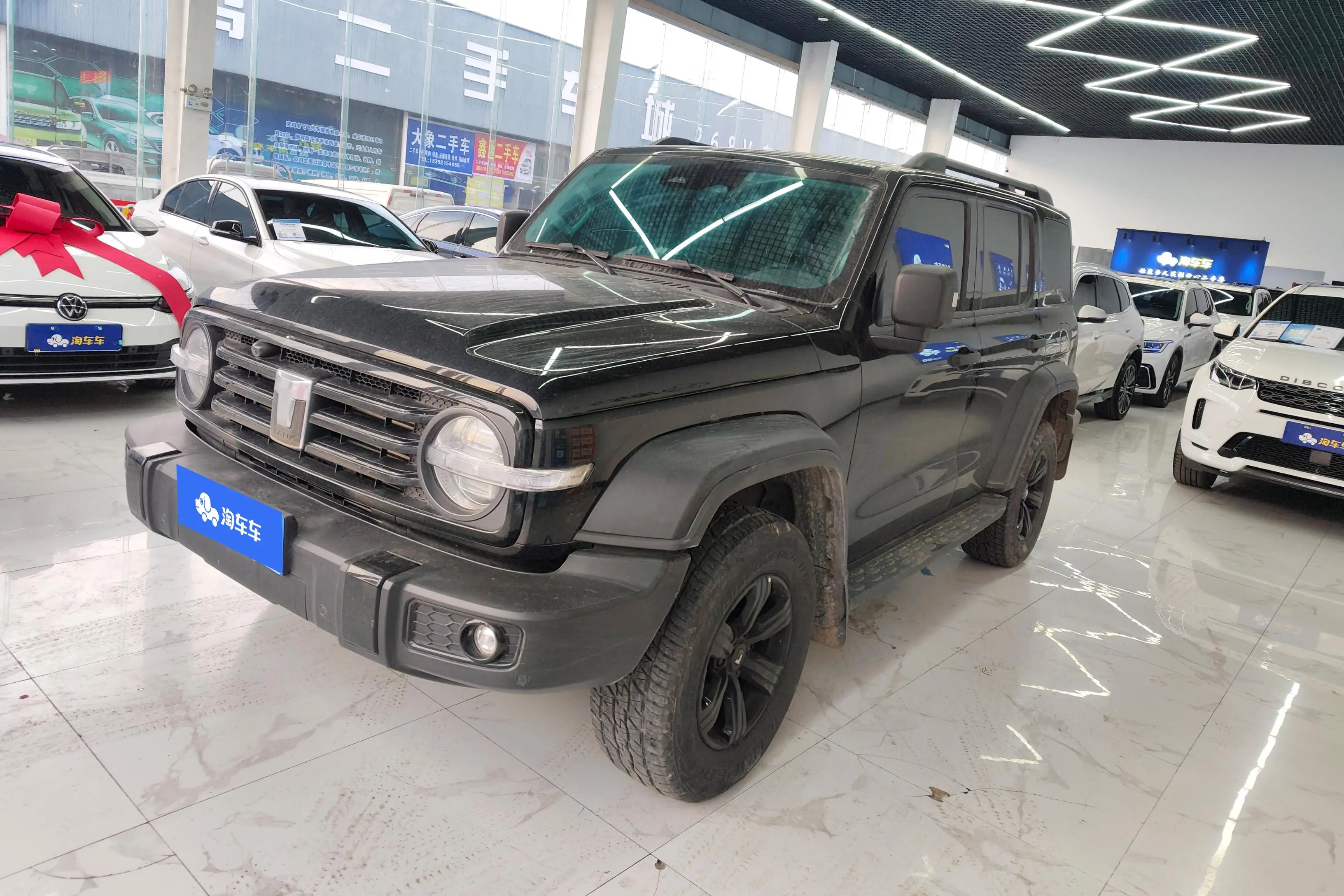 Tank 300  из Китая