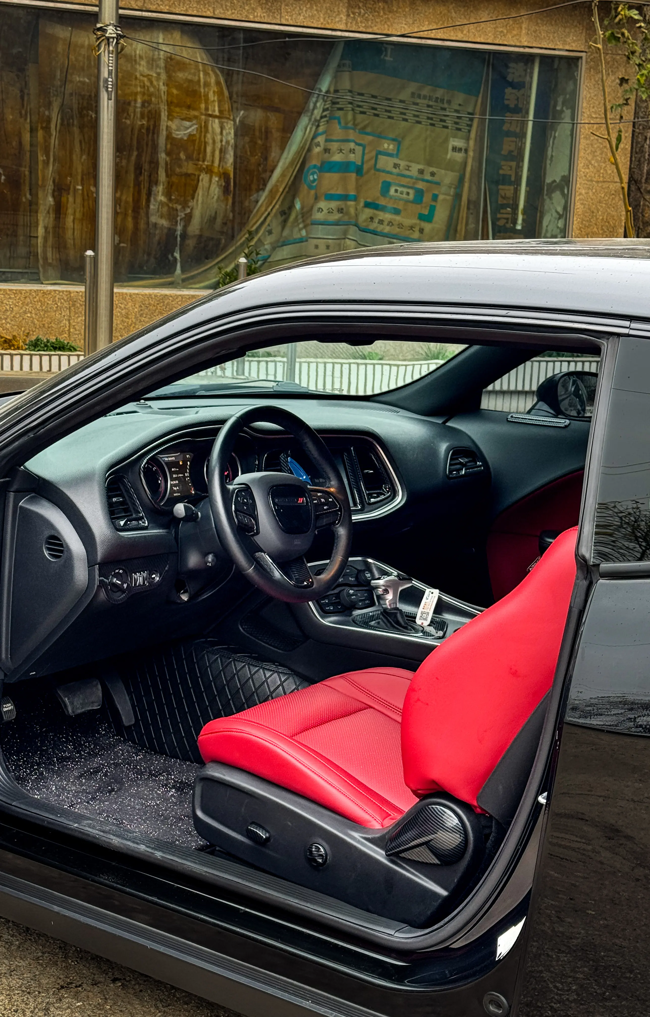 Dodge Challenger