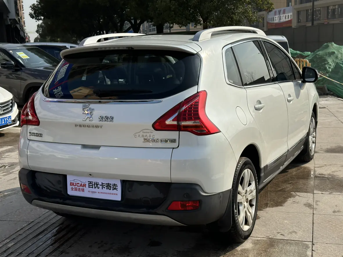 Peugeot 3008  из Китая