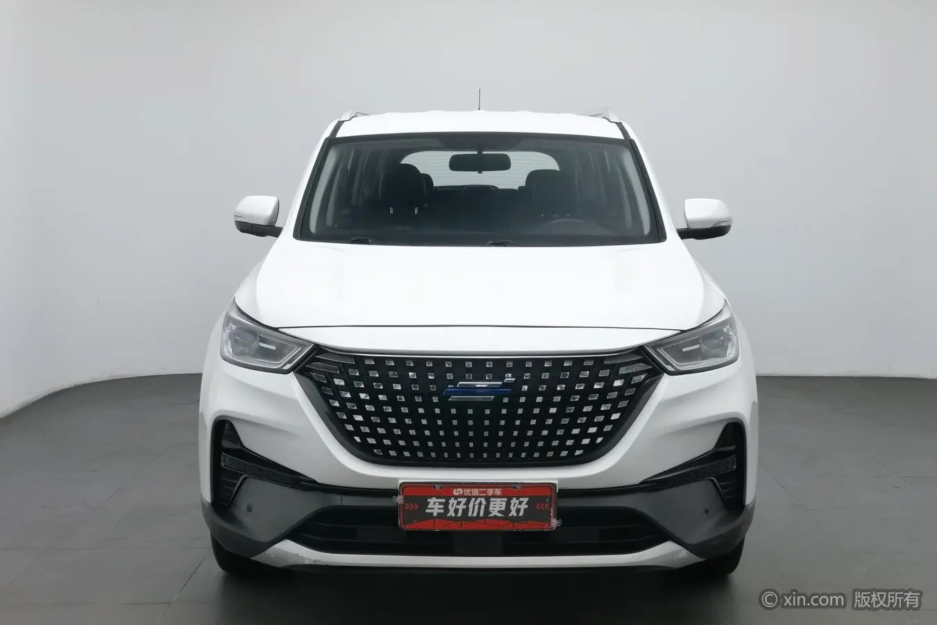 Oshan Changan Auchan Corsa Pro  из Китая