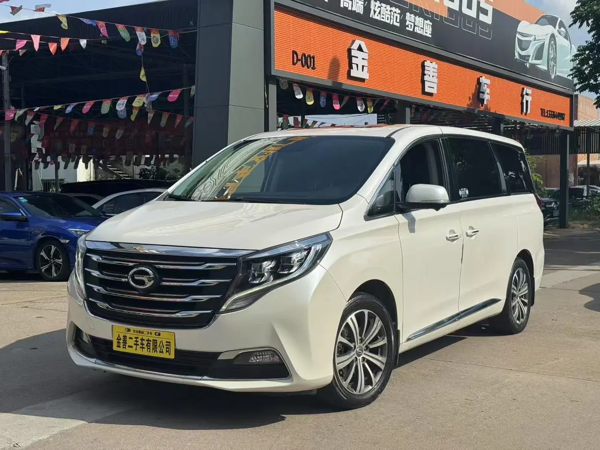 GAC Trumpchi M8  из Китая