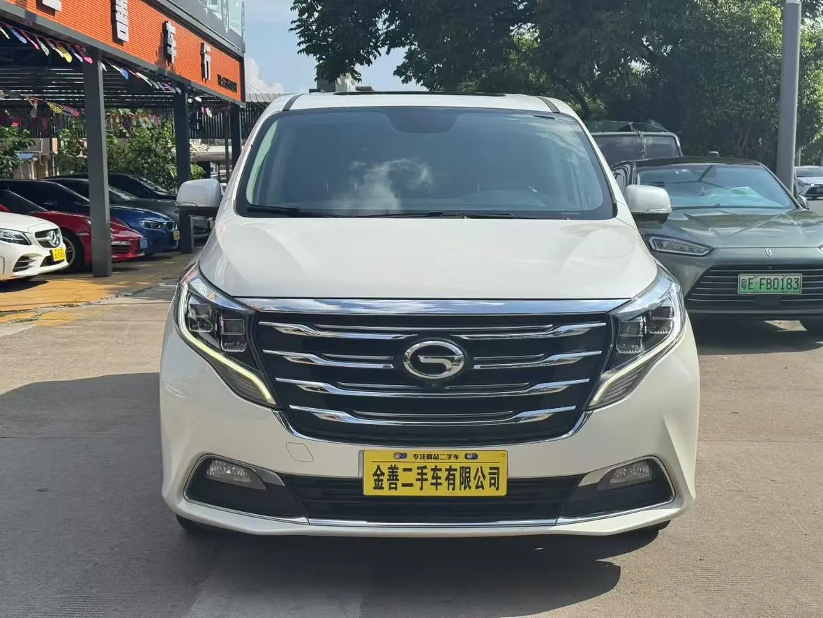 GAC Trumpchi M8  из Китая
