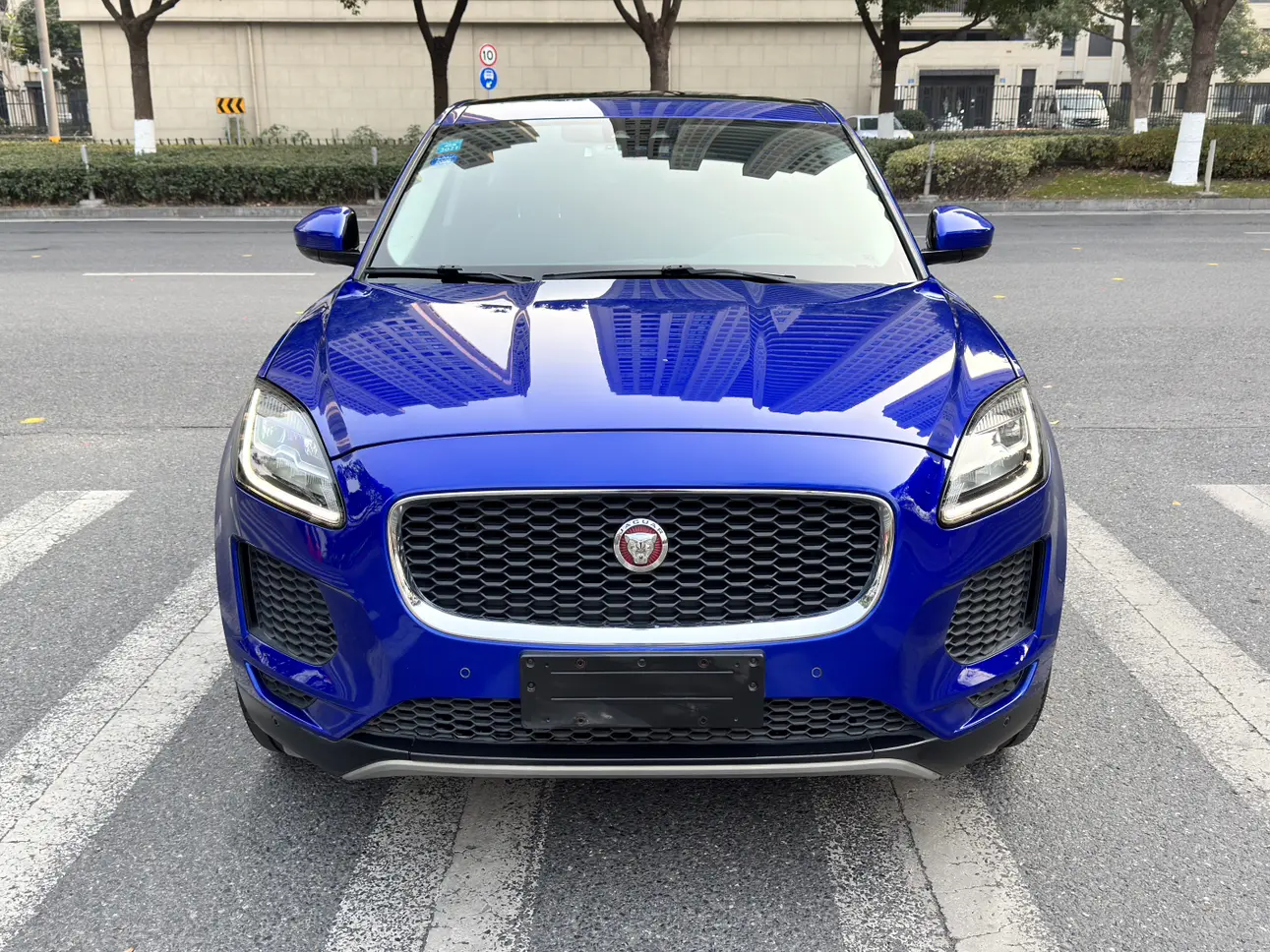 Jaguar E-PACE  из Китая