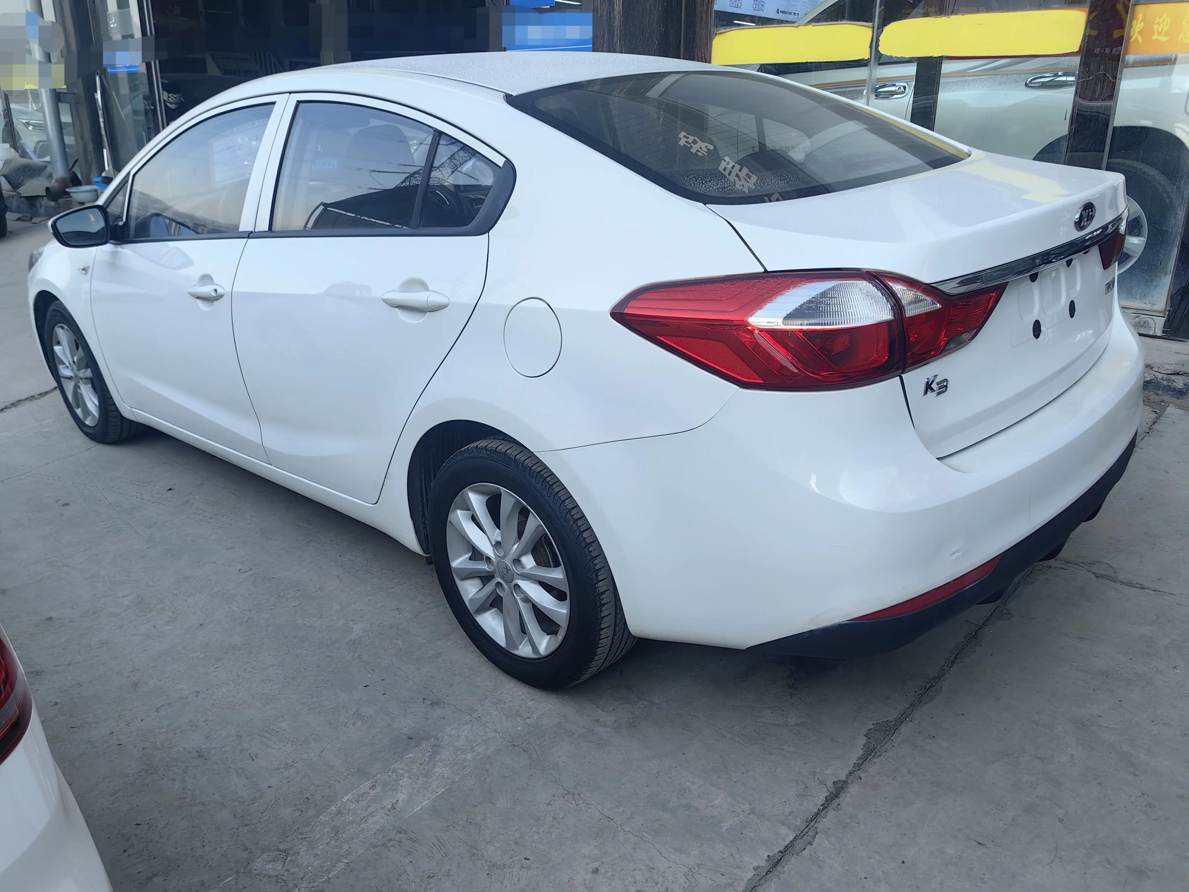 Kia K3  из Китая