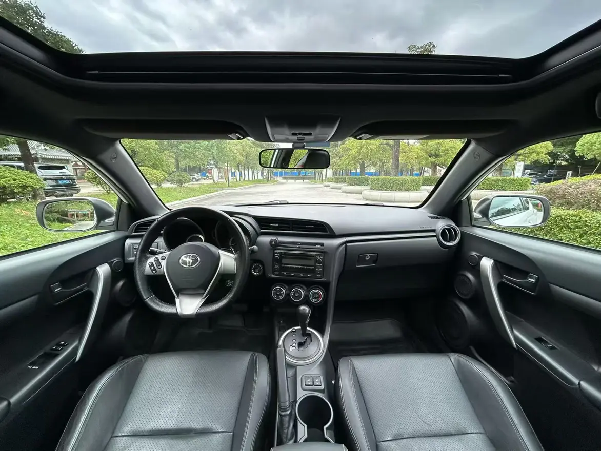 Toyota Jie Luchi  из Китая