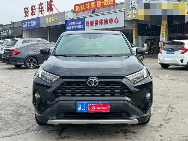 Toyota RAV4  из Китая