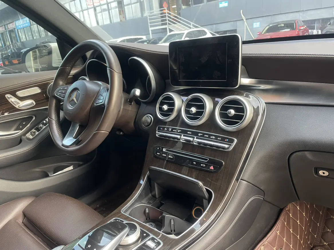 Mercedes-Benz GLC  из Китая