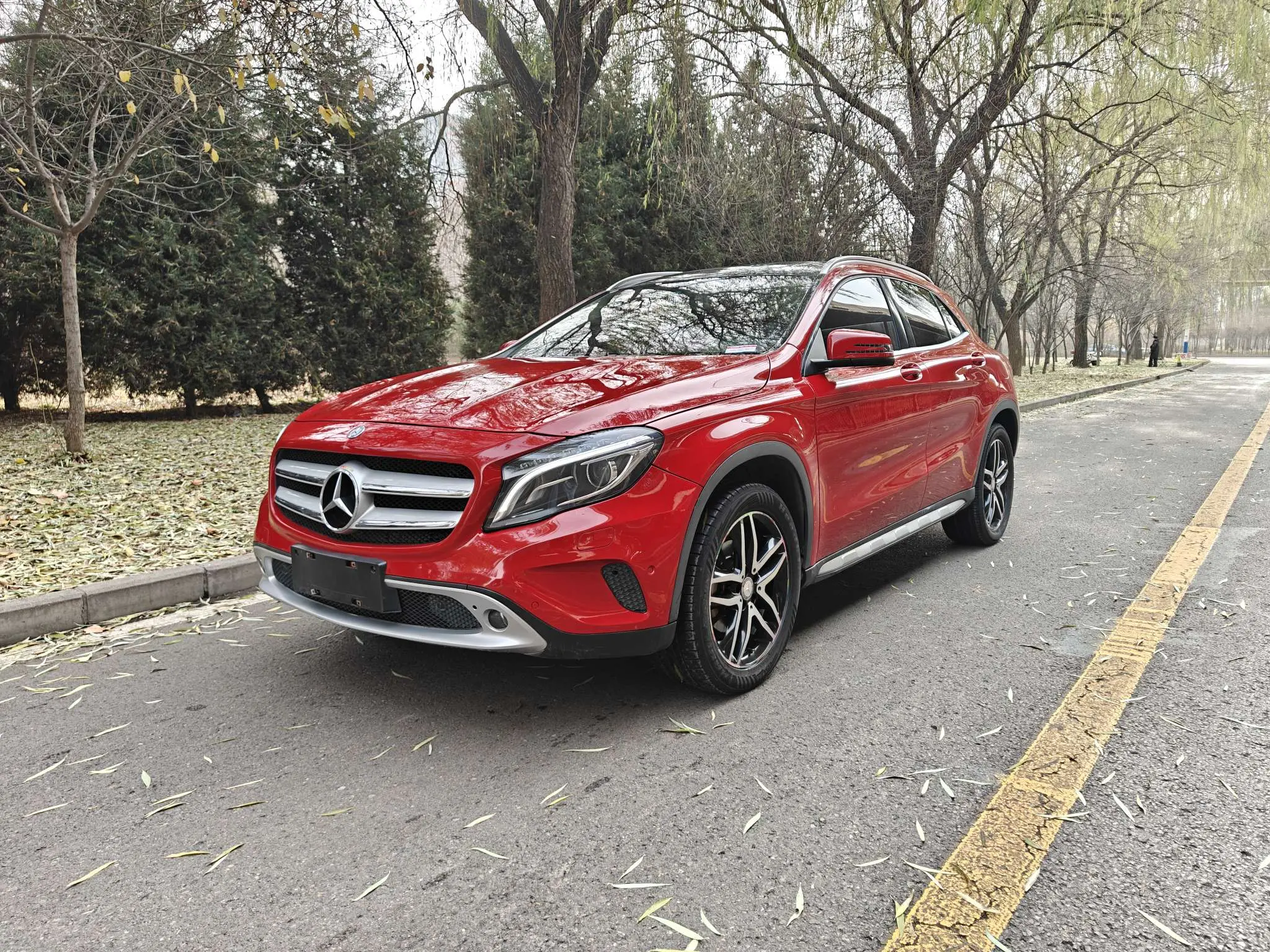 Mercedes-Benz GLA  из Китая