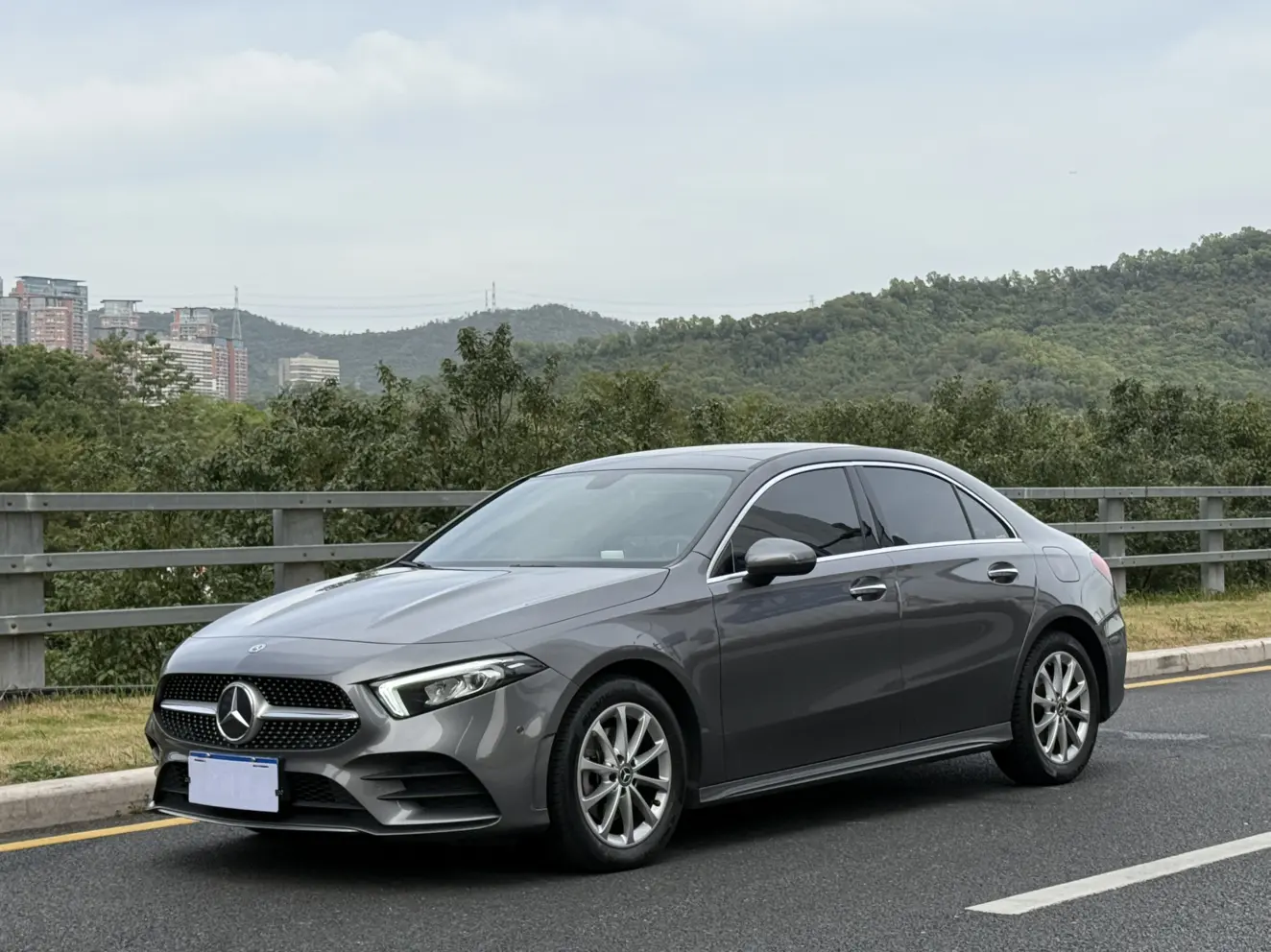 Mercedes-Benz Mercedes Benz A Class  из Китая