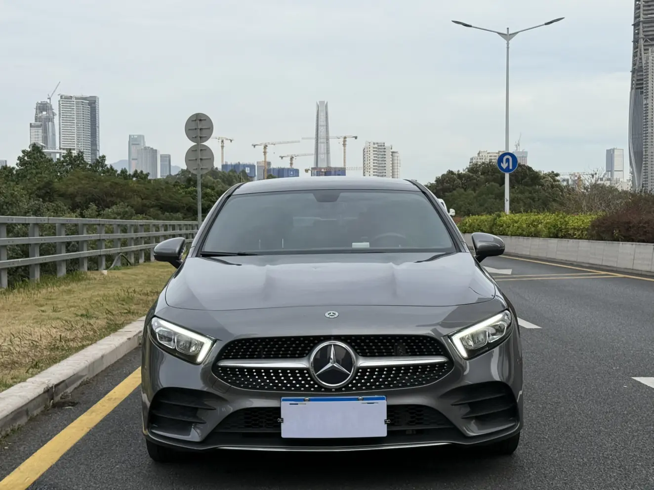 Mercedes-Benz Mercedes Benz A Class  из Китая