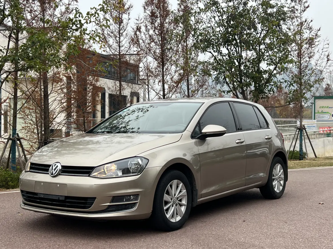 Volkswagen Golf  из Китая